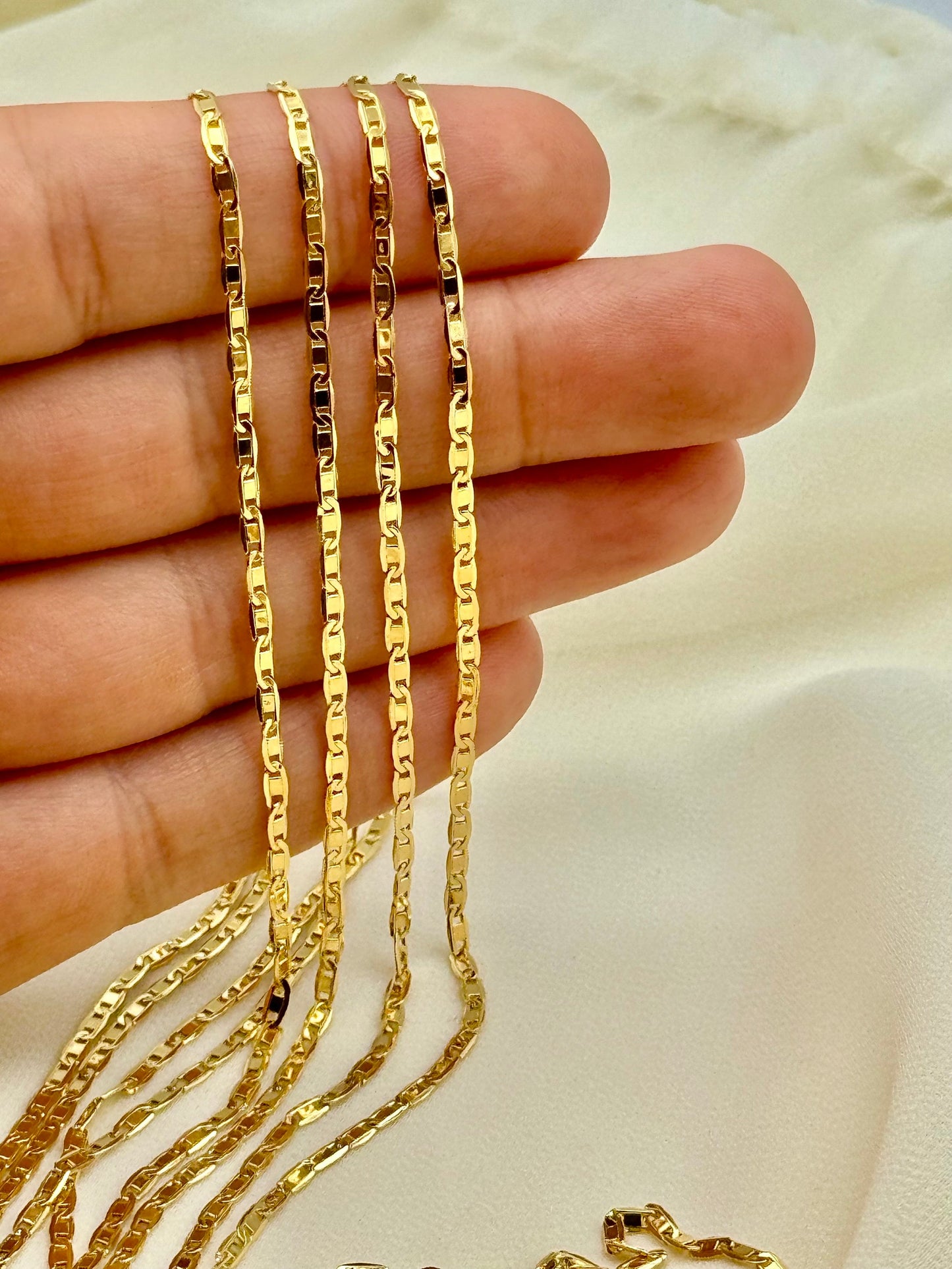 18K Solid Gold Anchor Chain Necklace – 2.3mm Mariner Link | Unisex Gold Necklace for Him & Her | Birthday & Christmas Gift
