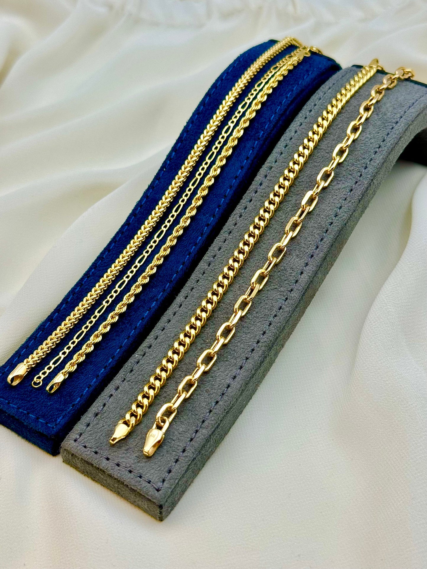 18K & 14K Real Gold Bracelets - Rope, Figaro, Franco, Curb Designs for Him & Her.