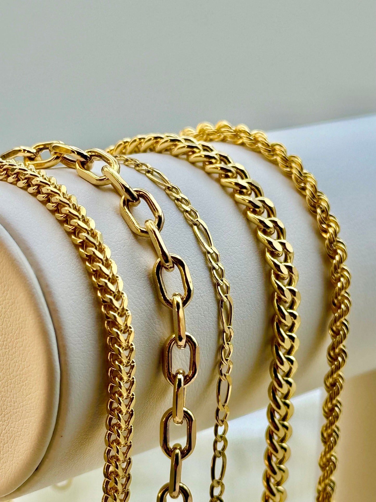 18K & 14K Real Gold Bracelets - Rope, Figaro, Franco, Curb Designs for Him & Her.