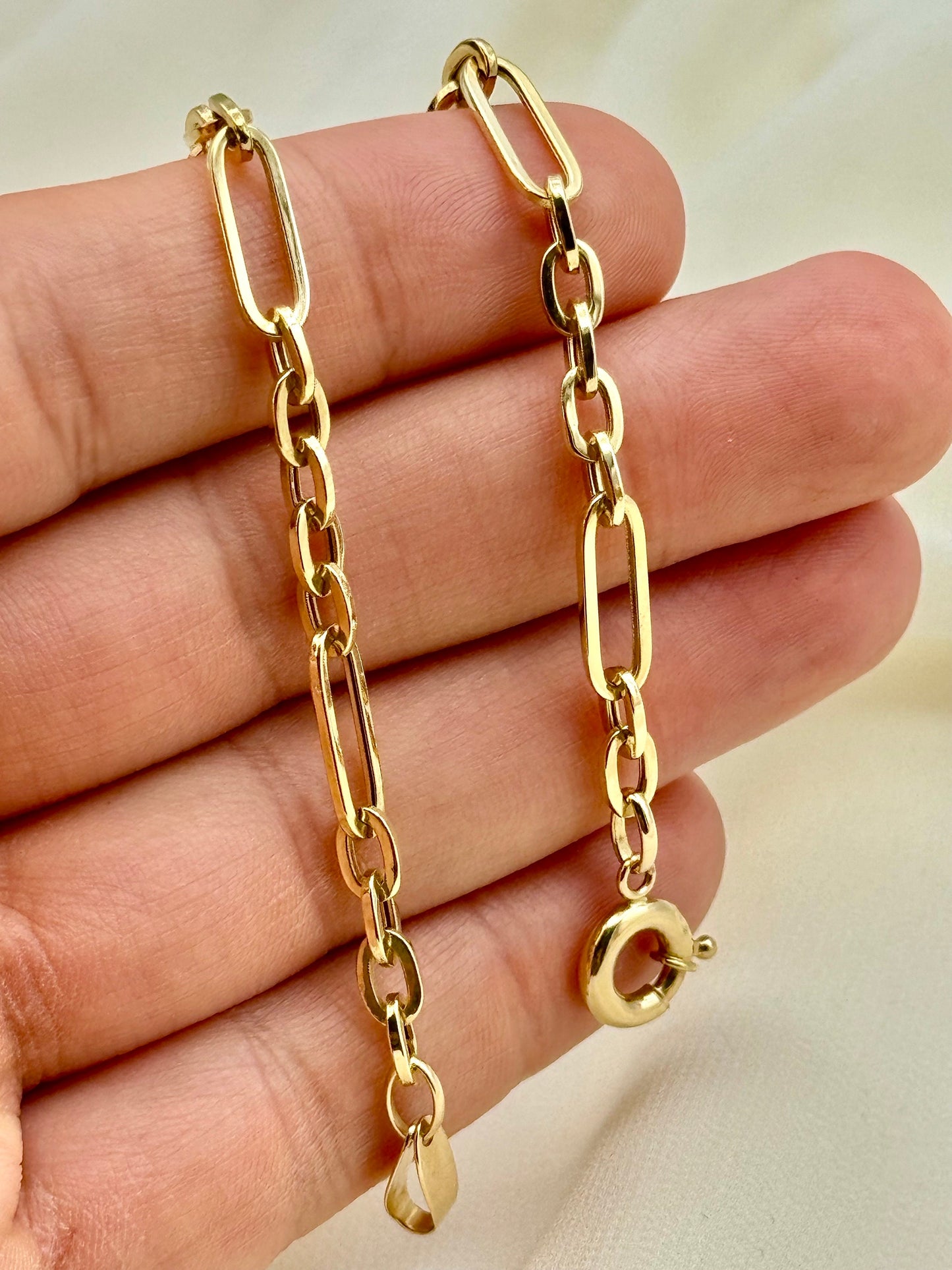 Bracelet à maillons ovales et trombone en or 14 carats – Véritable trombone et maillons en câble en or 14 carats, design élégant.
