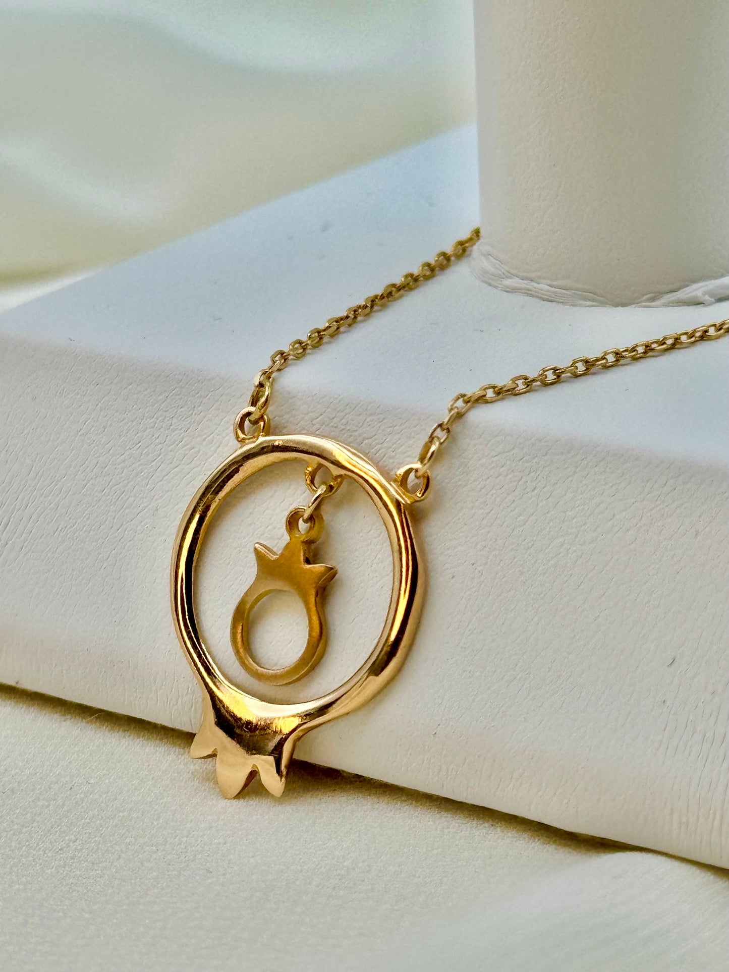 18k Real Gold pomegranate Necklace 18", Gold pomegranate Necklace, For Her, Anniversary Gift, Birthday Gift, For Girlfriend .
