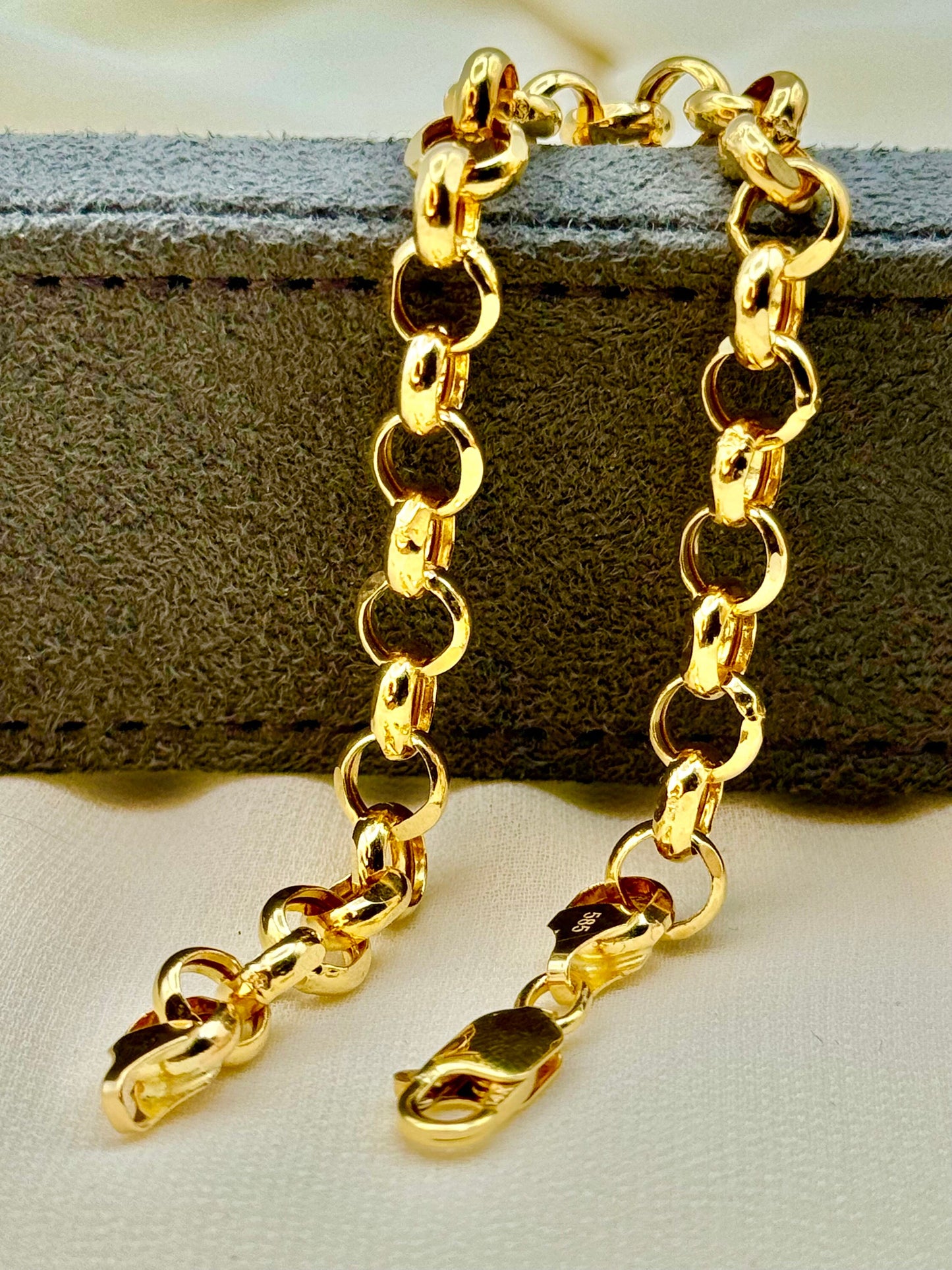 Gold Rolo LInk