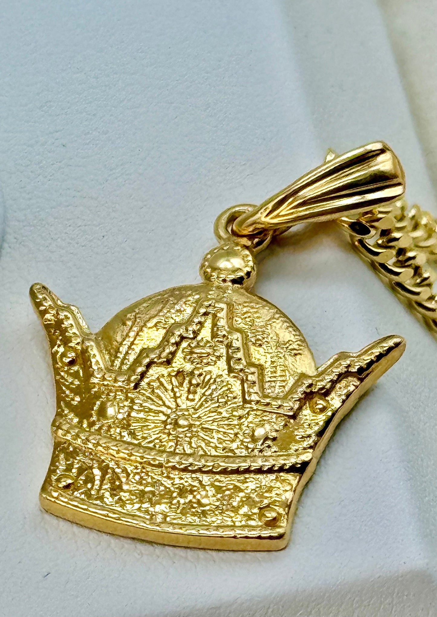 18K Solid Gold Pahlavi Crown Necklace – Handmade Royal Pendant on 21.5" 3mm Curb Chain | Symbol of Power & Kingdom | Birthday Gift