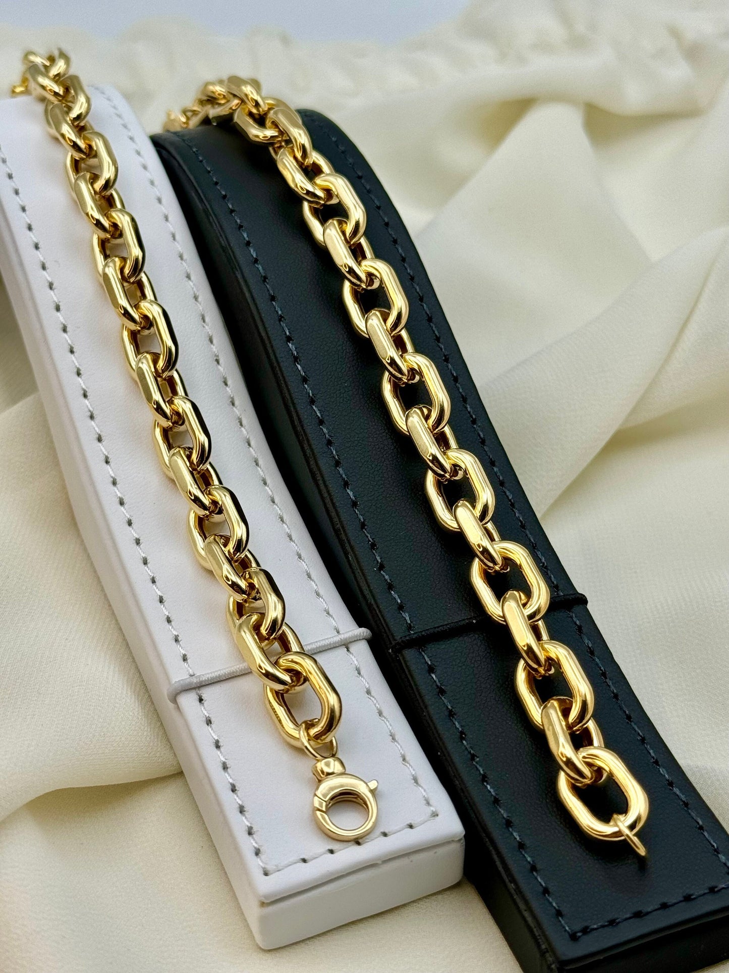 Bracelet trombone et ovale en or véritable 18 carats pour femme – 8 pouces 9,7 mm, cadeau parfait pour petite amie, maman, anniversaire et anniversaire.