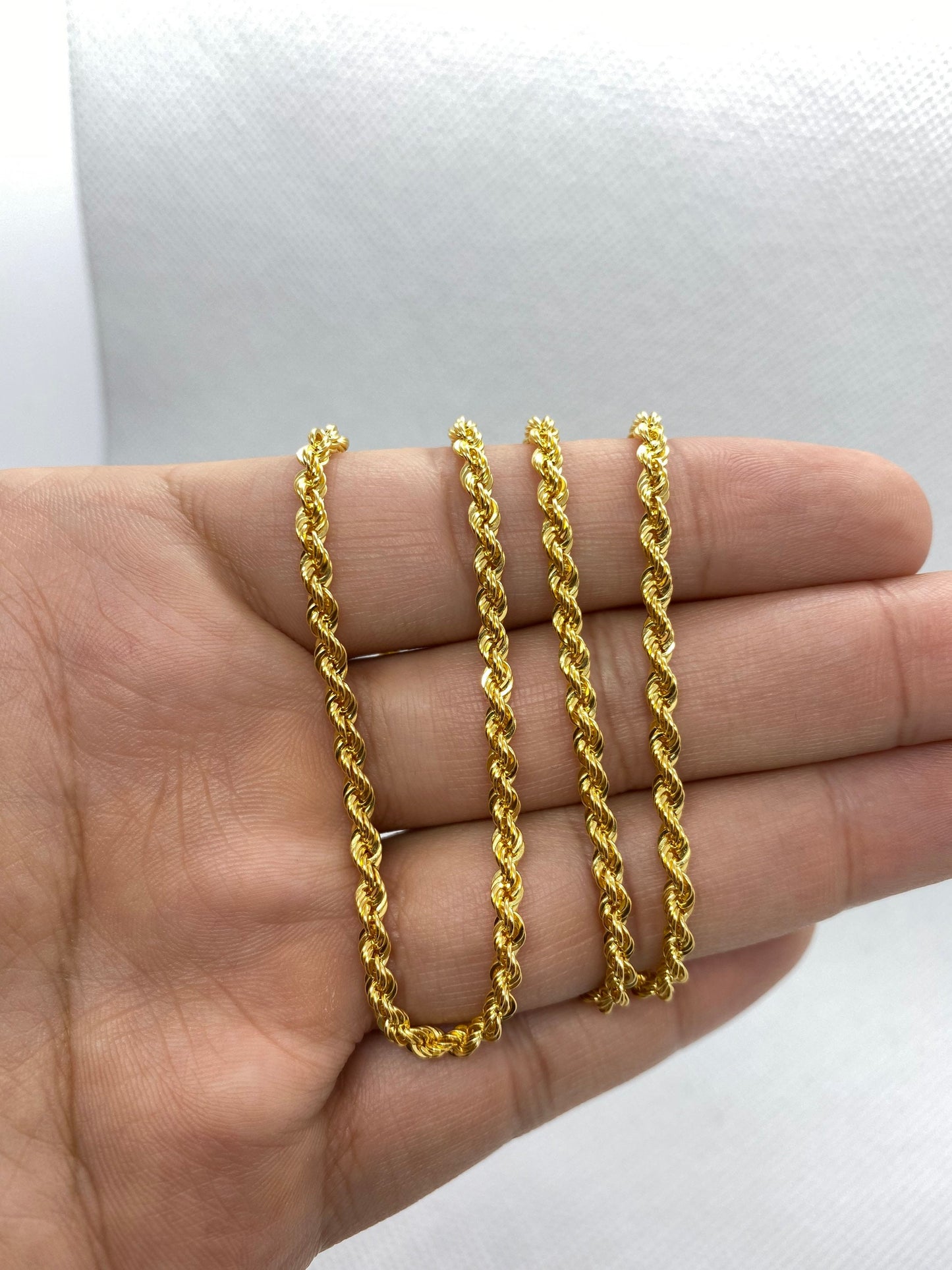 14K Gold Rope Chain Necklace (4mm).