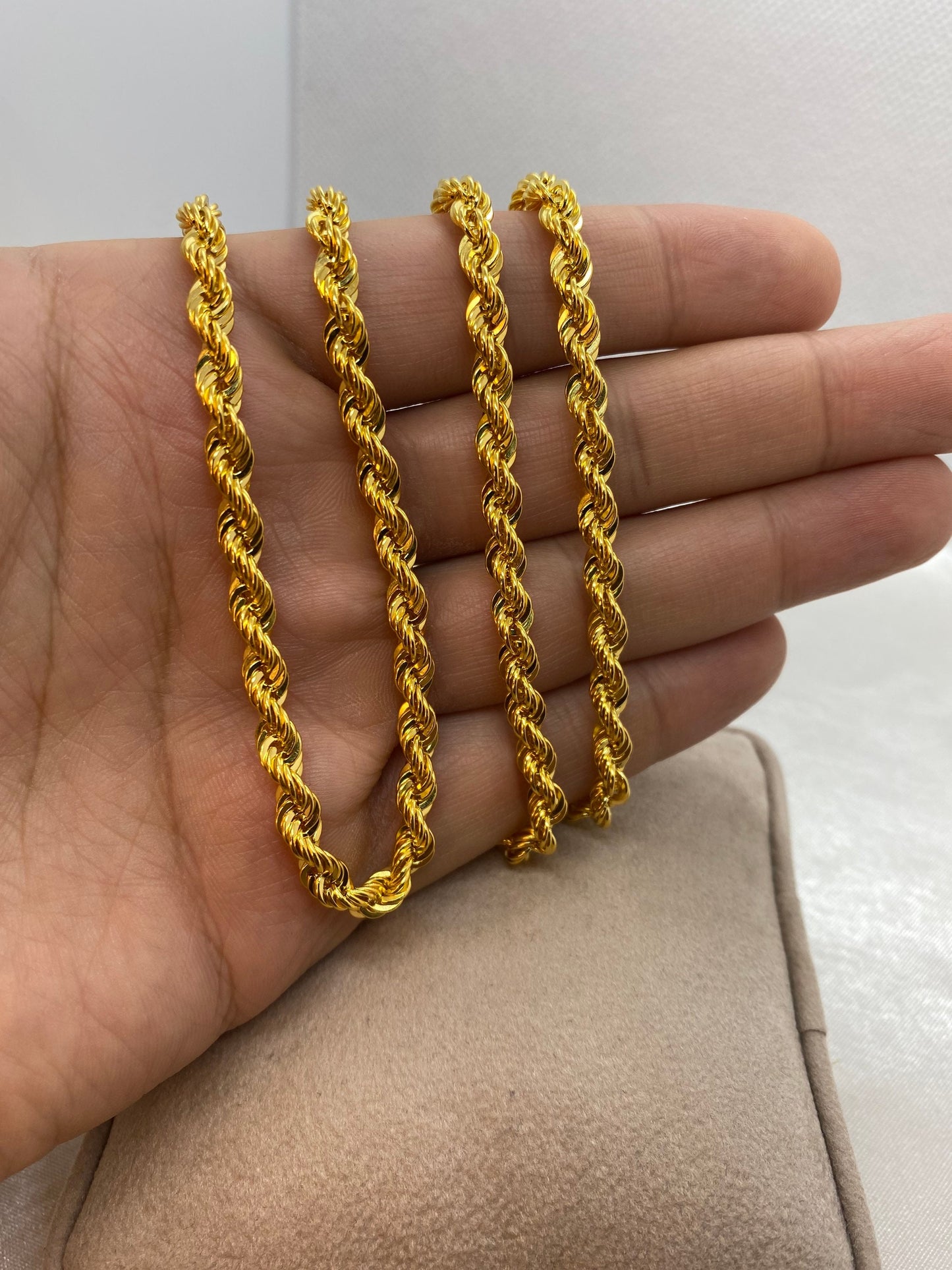 Collier chaîne en or 18 carats (5 mm)