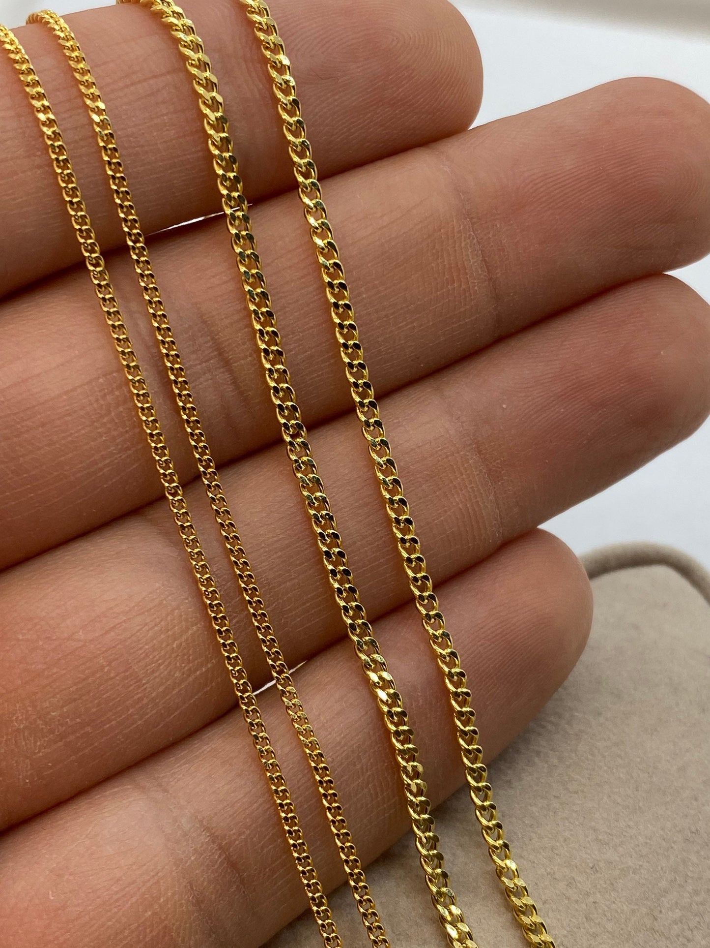 Collier chaîne gourmette en or 18 carats (2 mm et 1,5 mm)