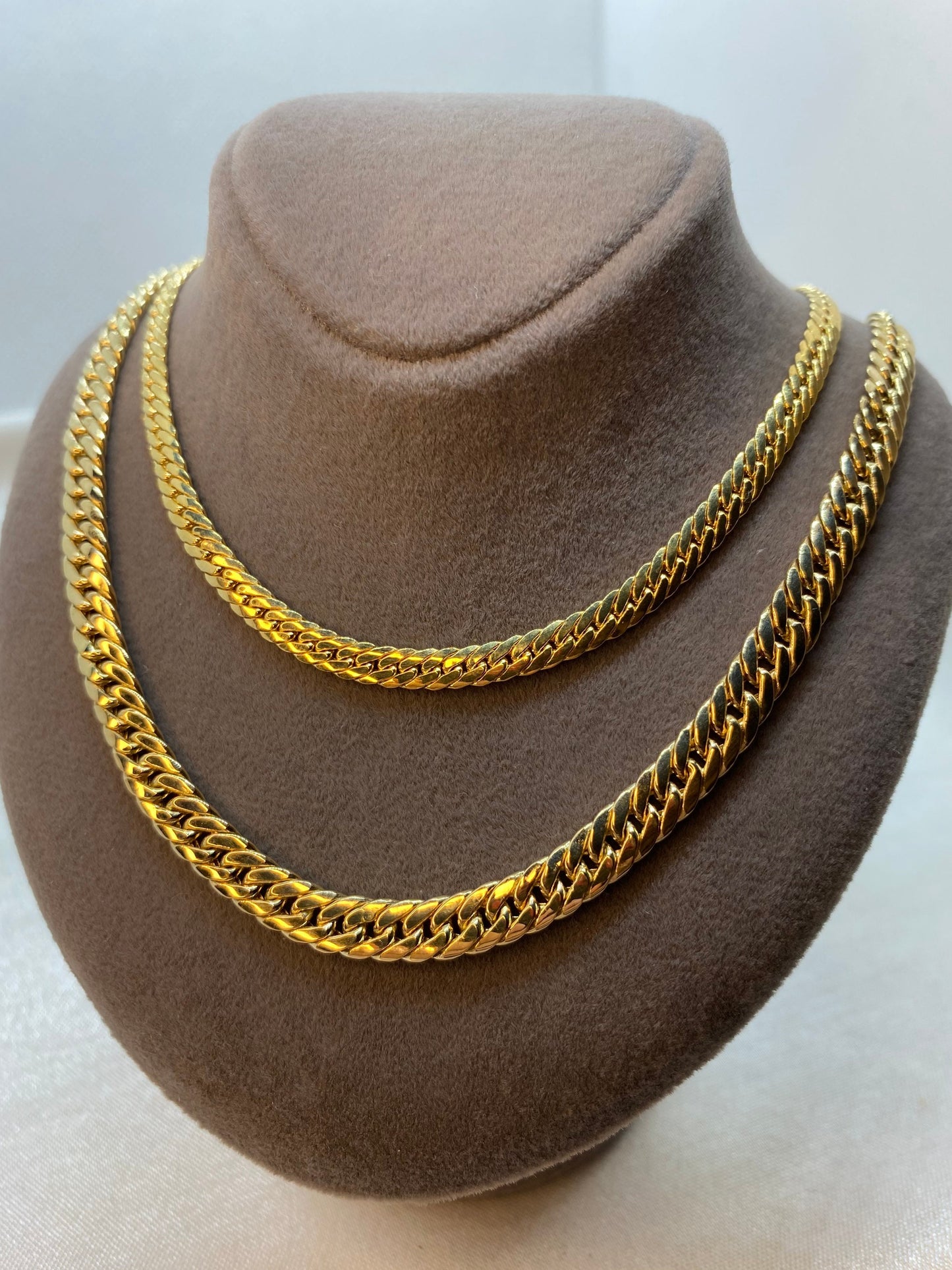 Collier chaîne à maillons gourmette de luxe en or 18 carats (4 mm et 5 mm)