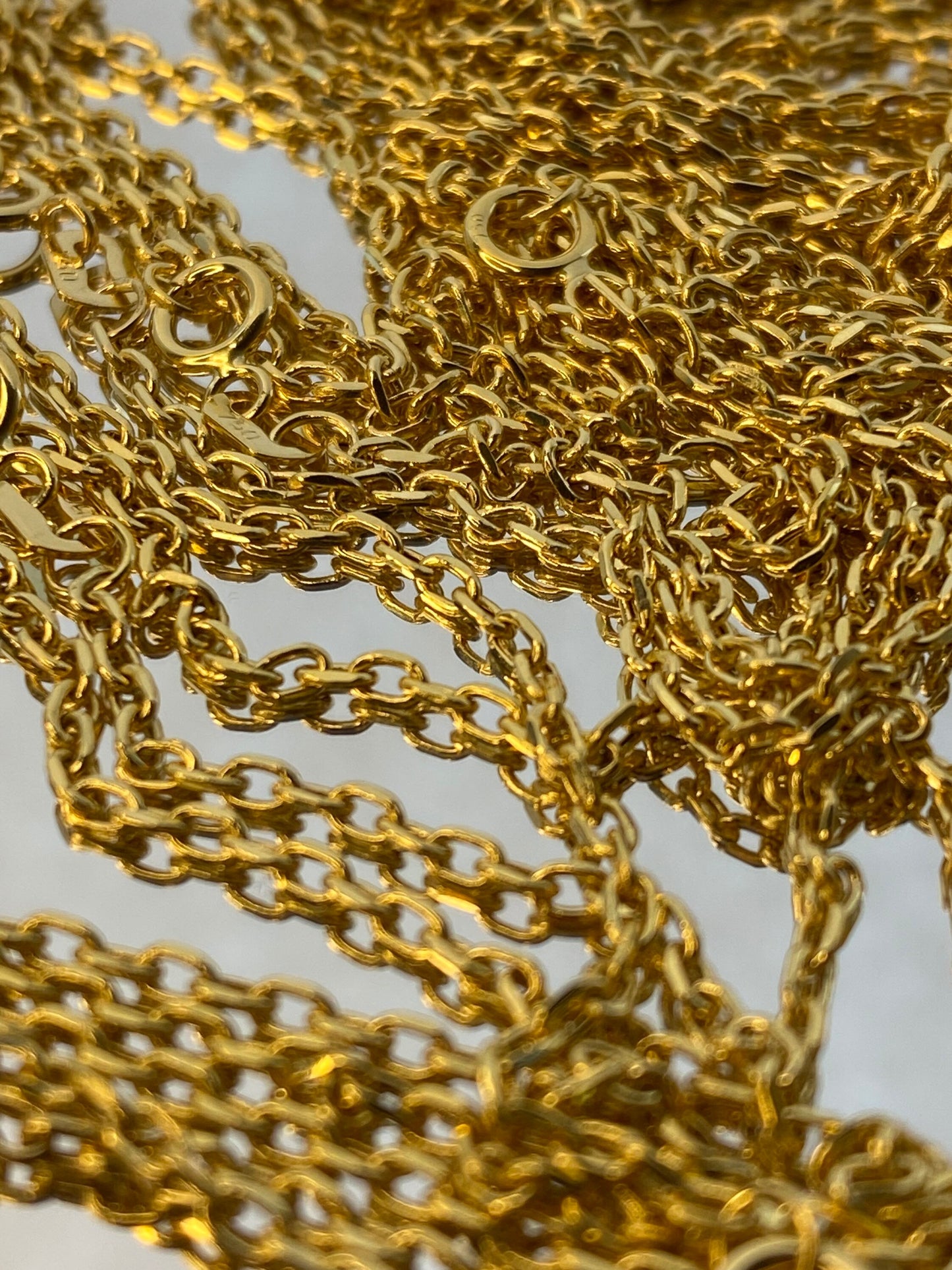 Collier à maillons torsadés en or 18 carats (2 mm)
