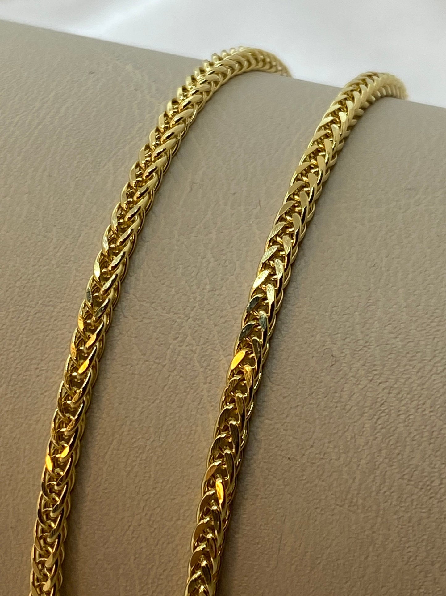 18K Gold Franco Chain Necklace (2.5mm)