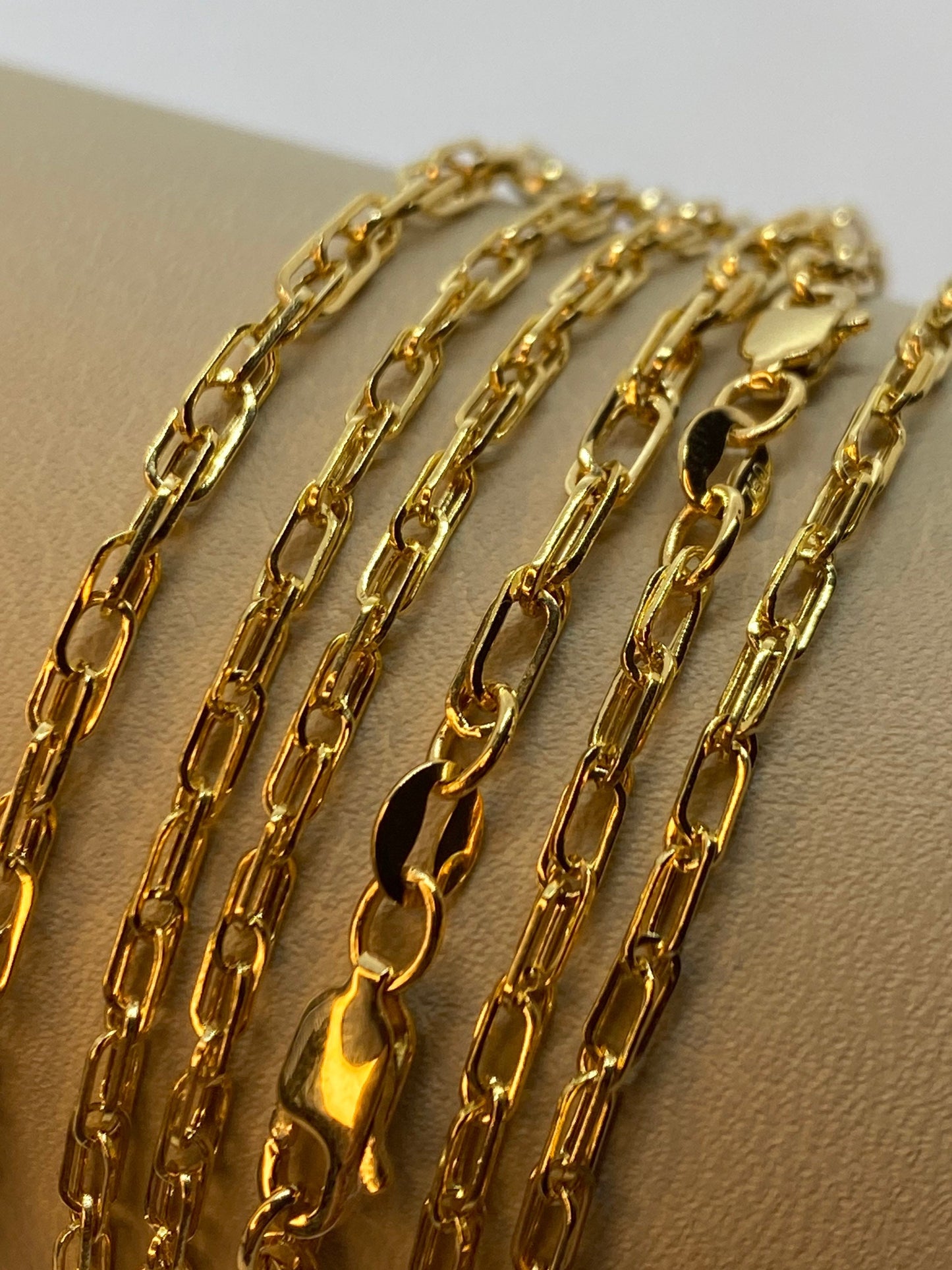 Collier à maillons torsadés en or 18 carats (2 mm et 3 mm)