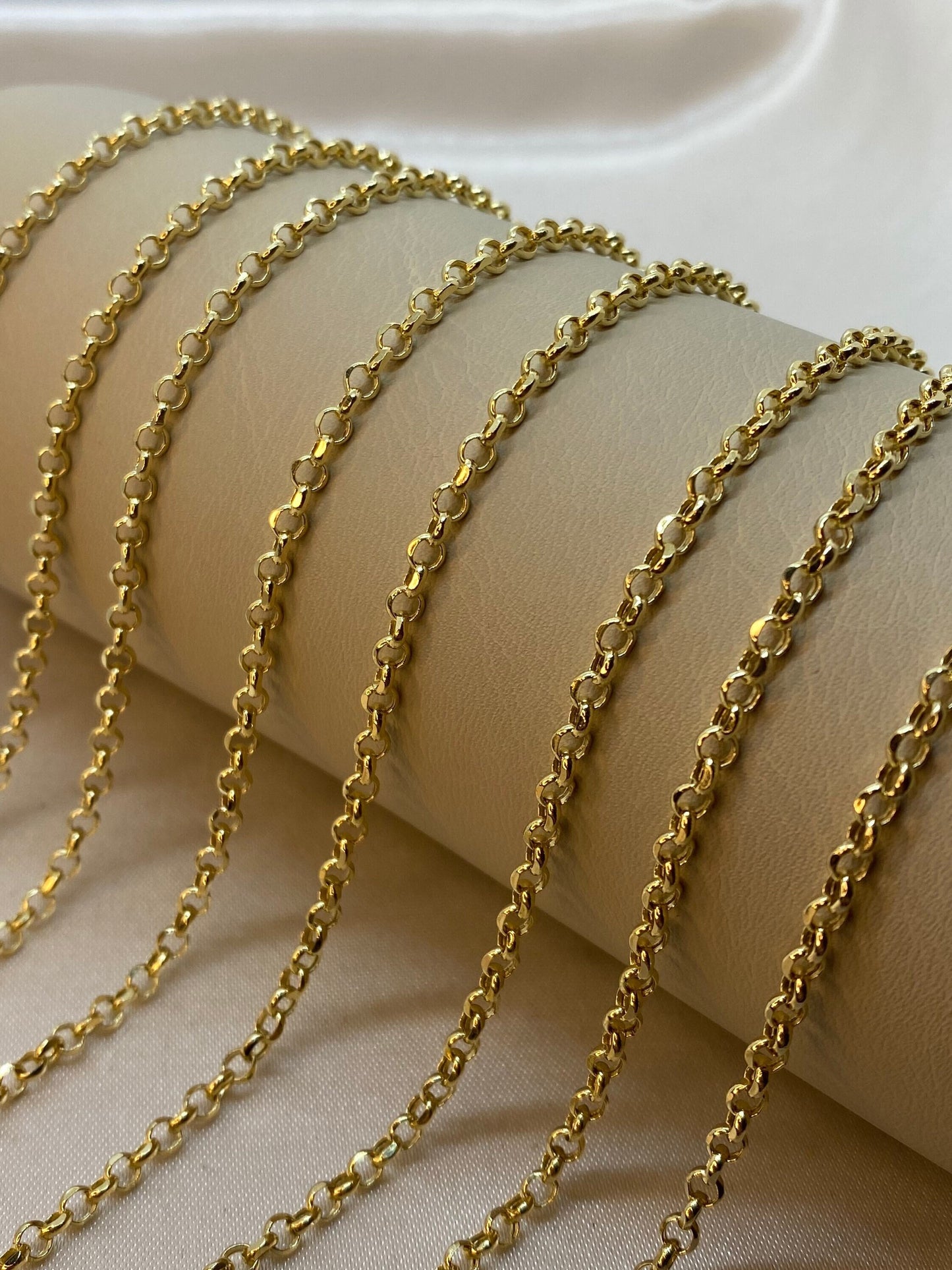18K Gold Rolo Chain Necklace (3mm).