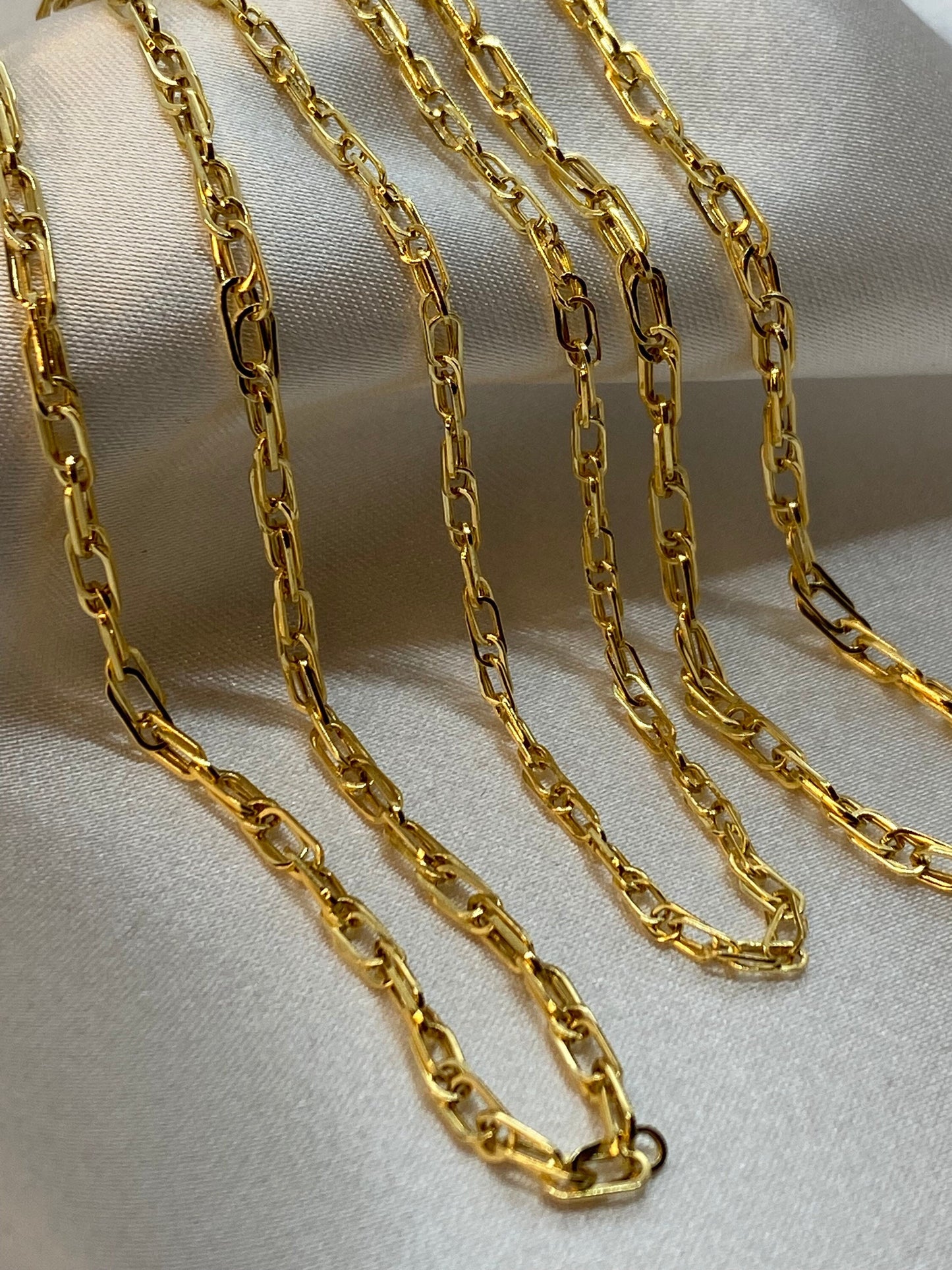 Collier à maillons torsadés en or 18 carats (2 mm et 3 mm)