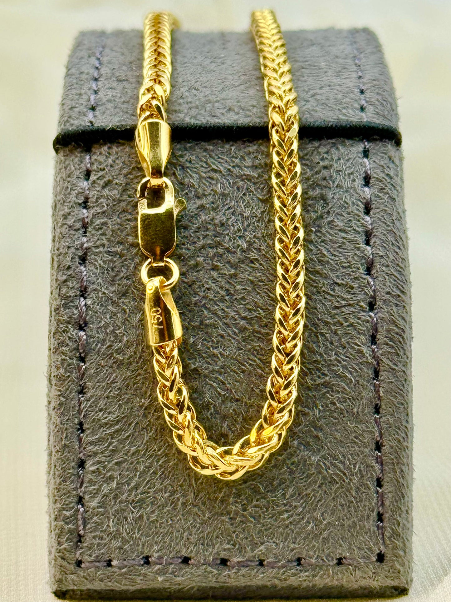 18K Gold Franco Chain Necklace (2.5mm)