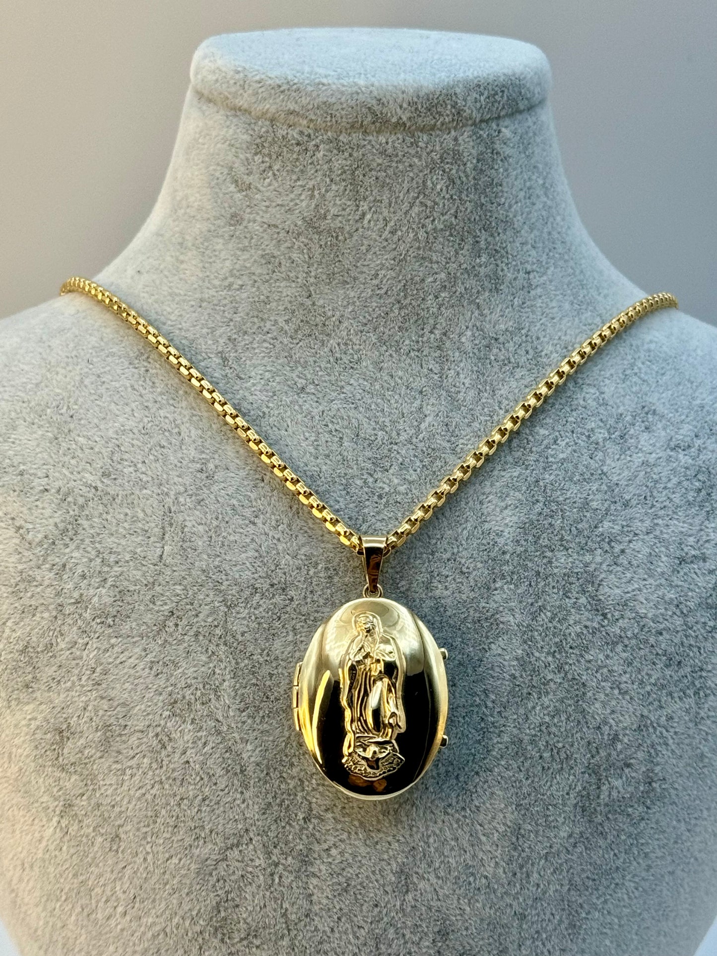 14k Solid Gold Virgin Mary Locket Necklace, Miraculous Necklace ,Virgin Mary, Christian Gift ,Catholic Religious Jewelry, Birthday Gift .