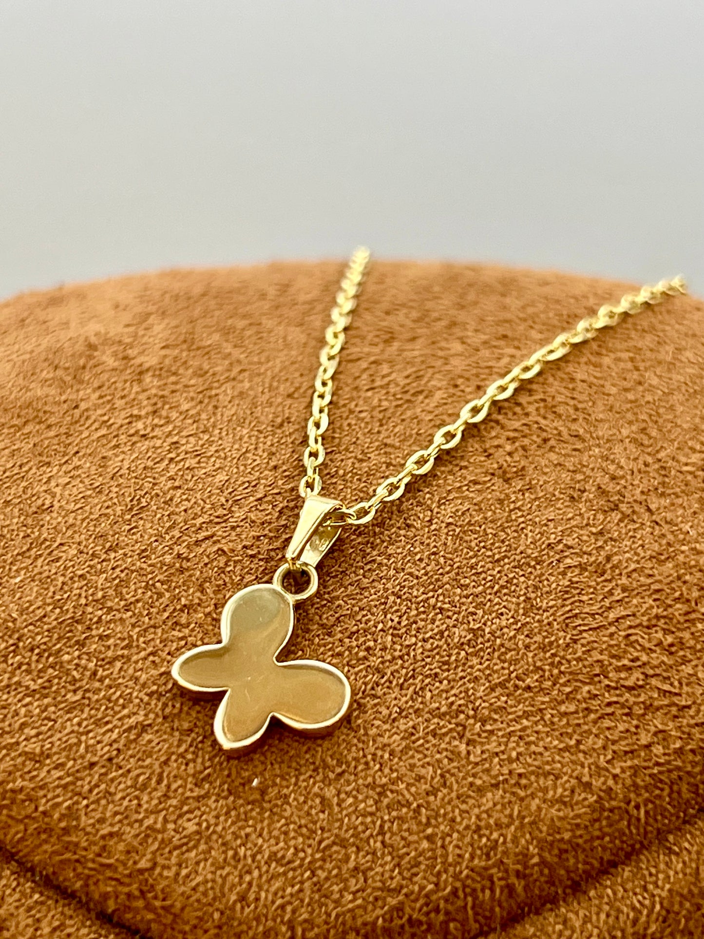 14k Real Gold Butterfly Necklace - 19.5 inch Chain - Finegold750
