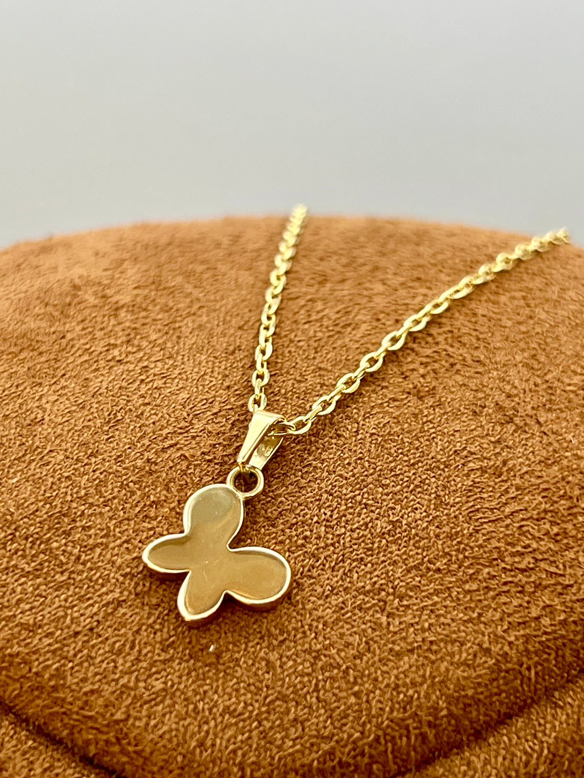 14k Real Gold Butterfly Necklace - 19.5 inch Chain - Finegold750