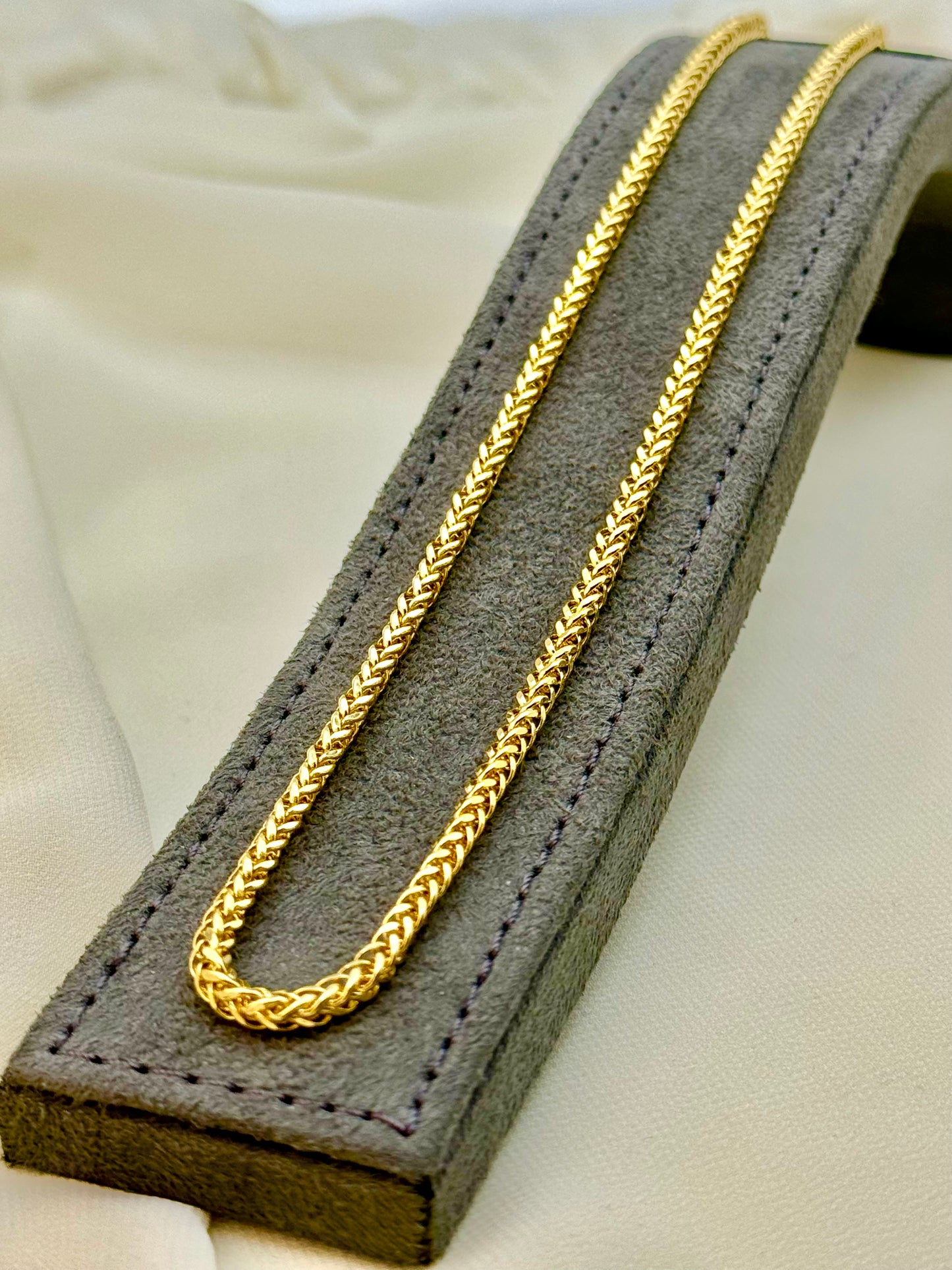 18K Gold Franco Chain Necklace (2.5mm)