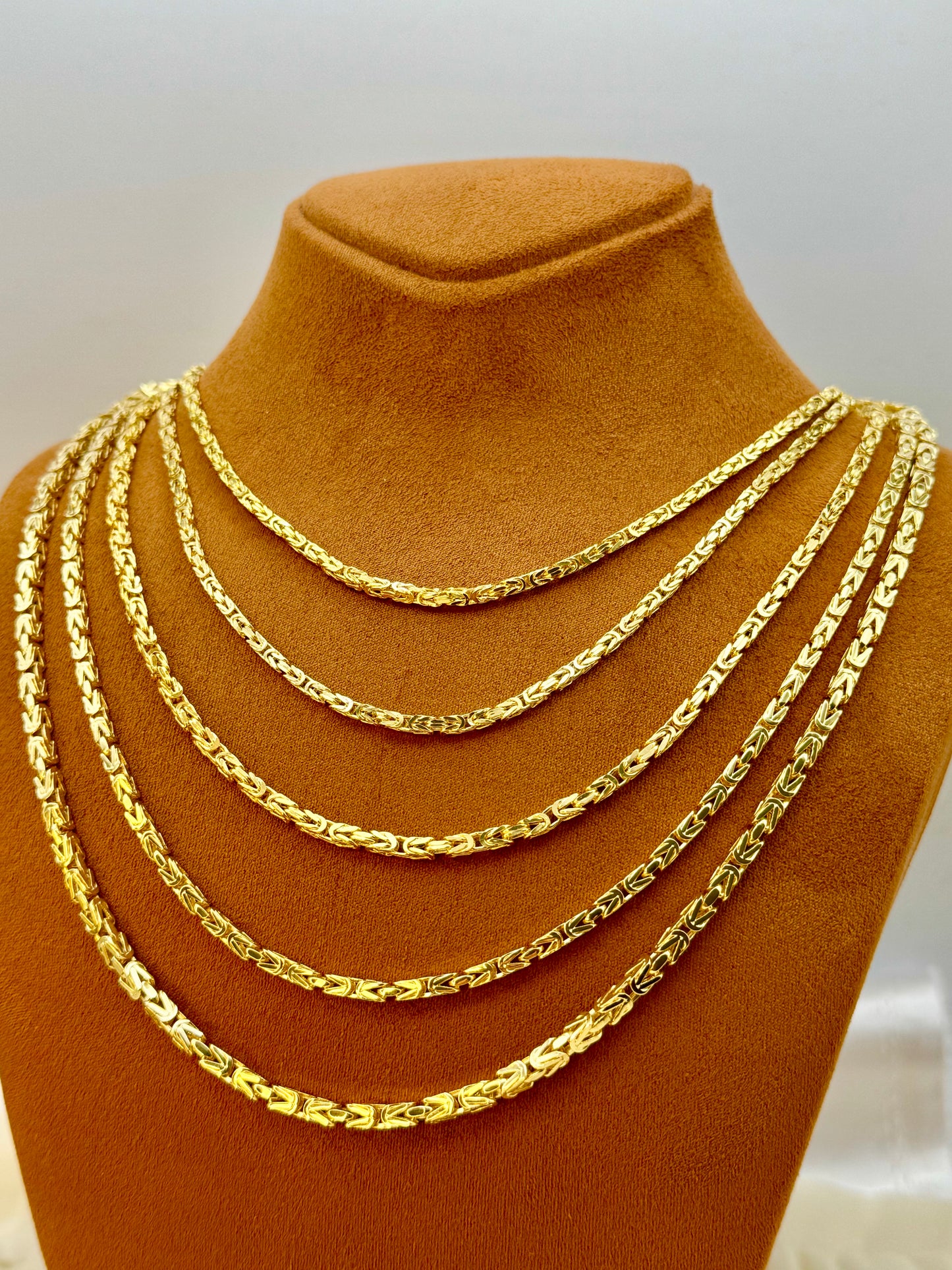 18K Gold Byzantine Chain Necklace, 23.5",  (3mm).