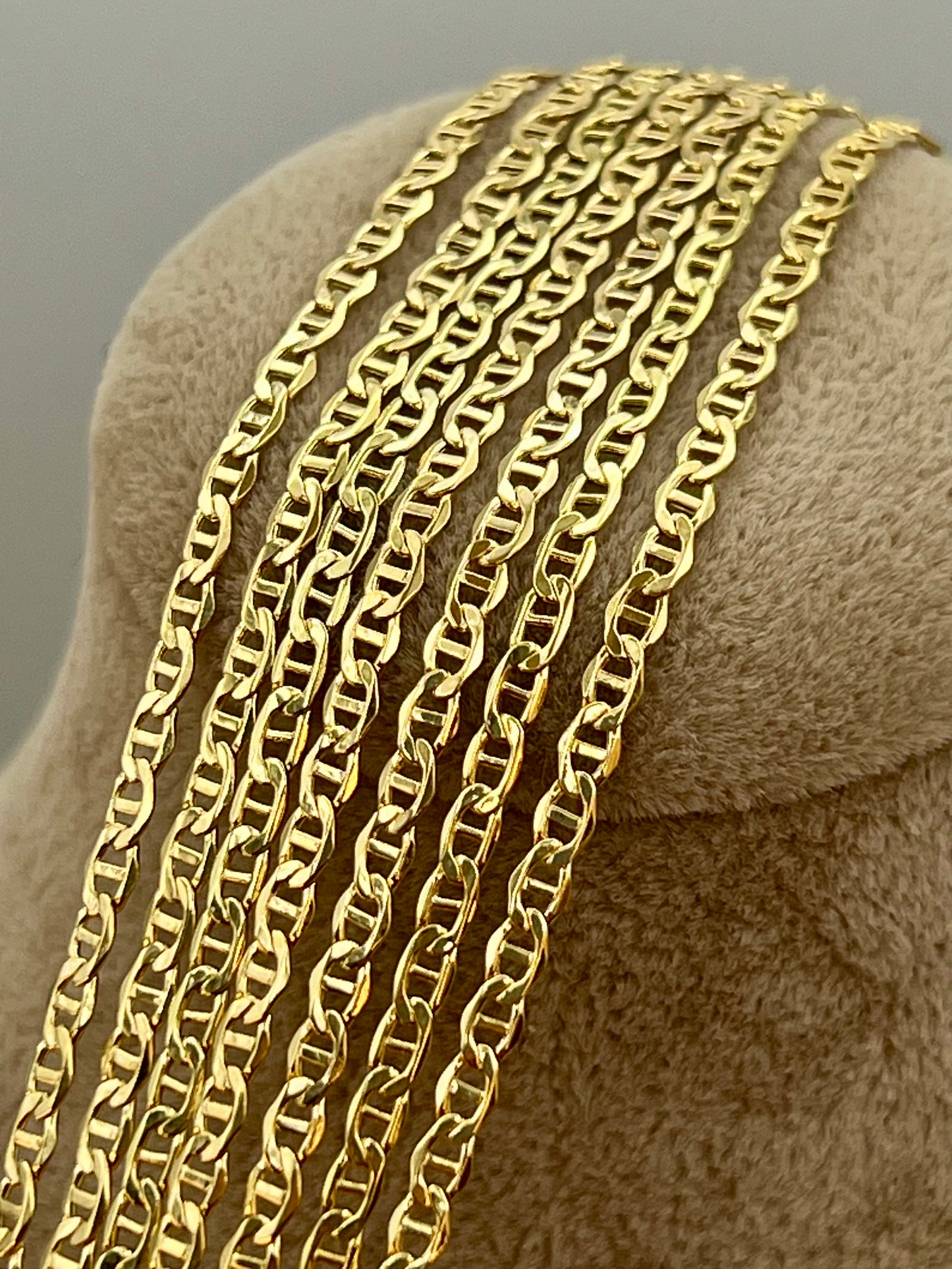 18K Gold Flat Anchor Chain Necklace or Bracelet– 2.5mm Mariner Chain, Real 18K Gold, Perfect for Him or Her, Christmas Gift