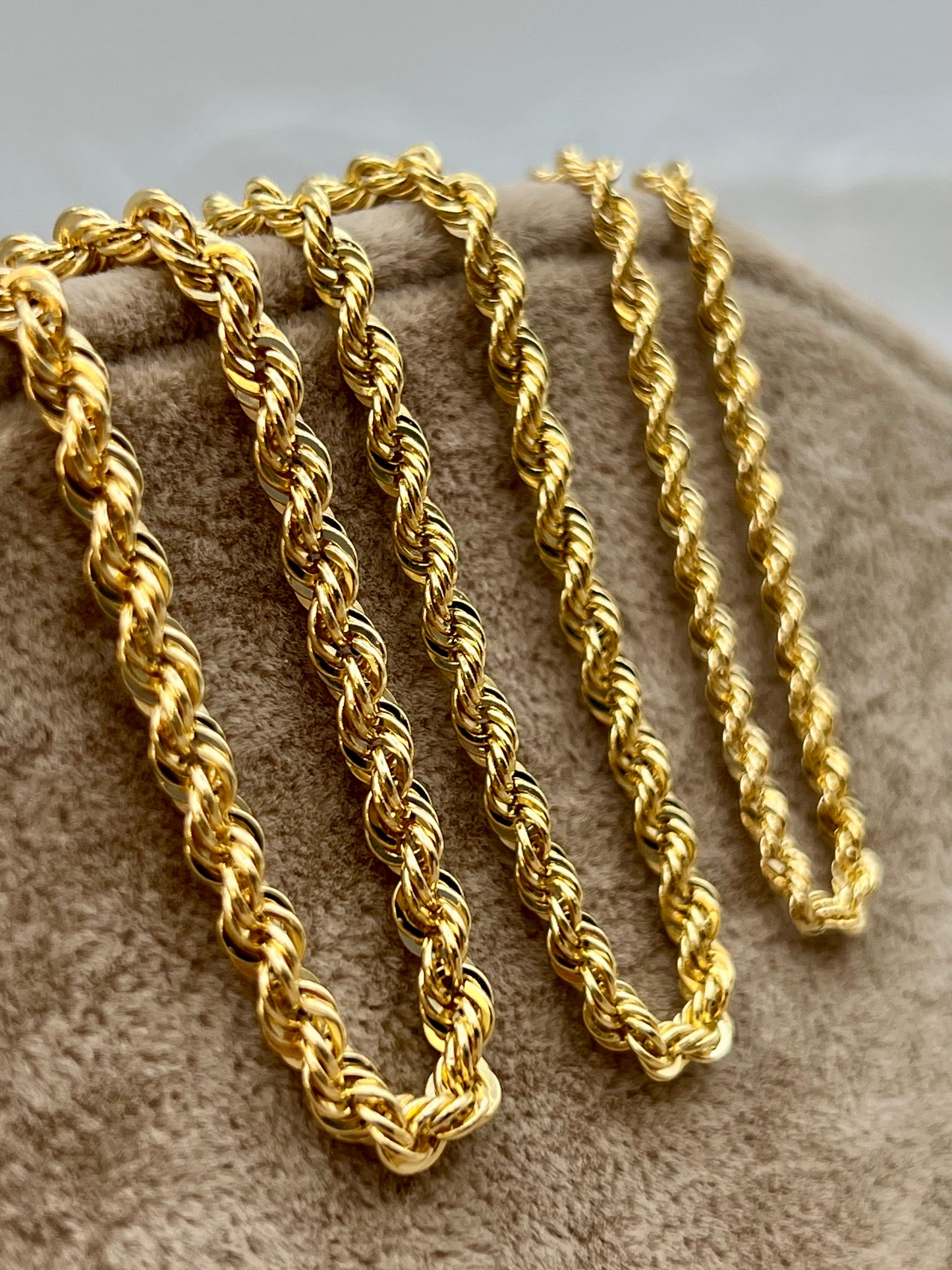 18K Gold Rope Chain Bracelet - Yellow 18K Twisted Bracelet for Men & Women - Pure 18K Gold - 7.5" - Perfect Birthday Gift!