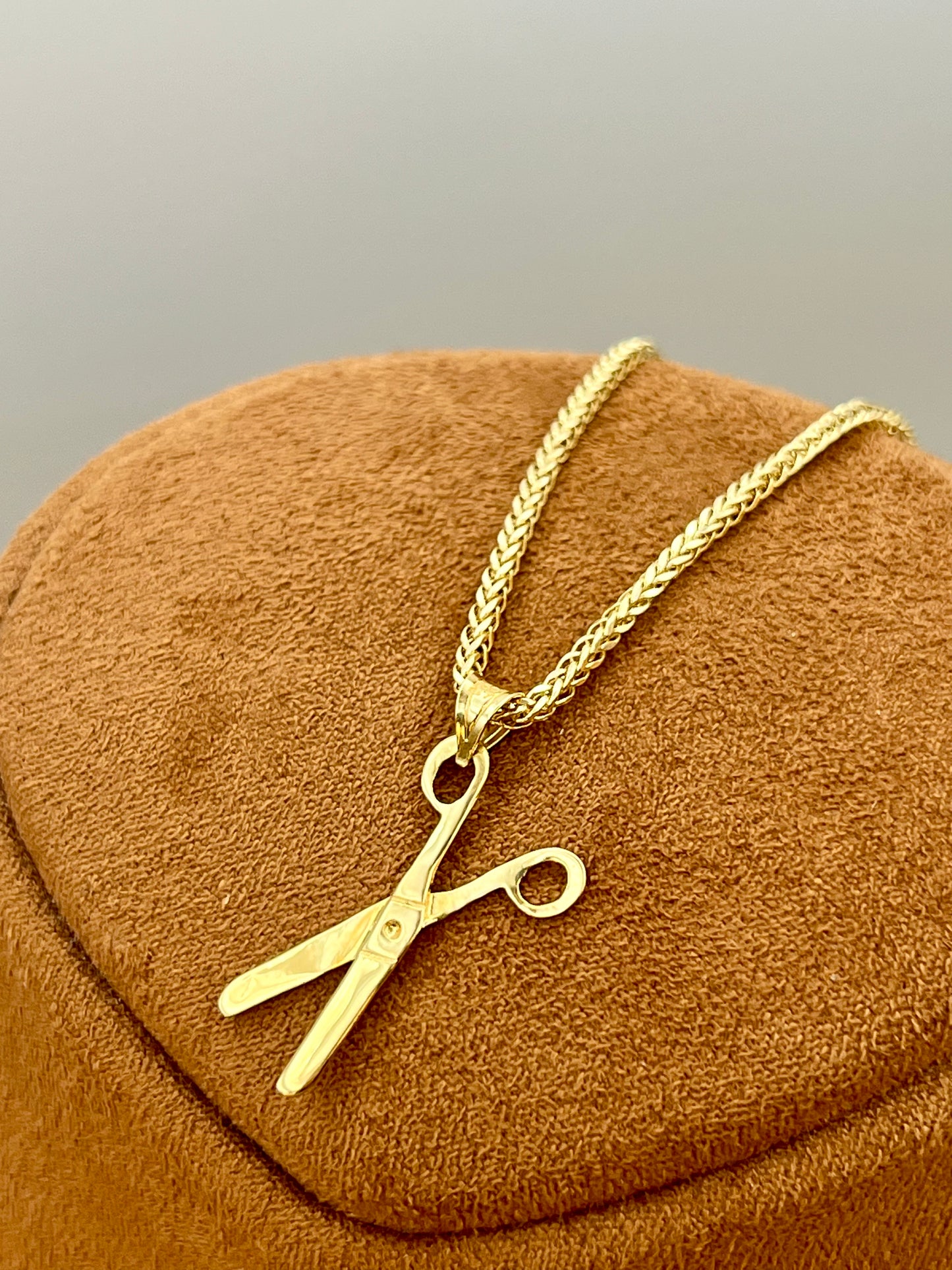 Collier ciseaux en or massif 18 carats de 19,5 pouces, cadeau parfait pour votre coiffeur