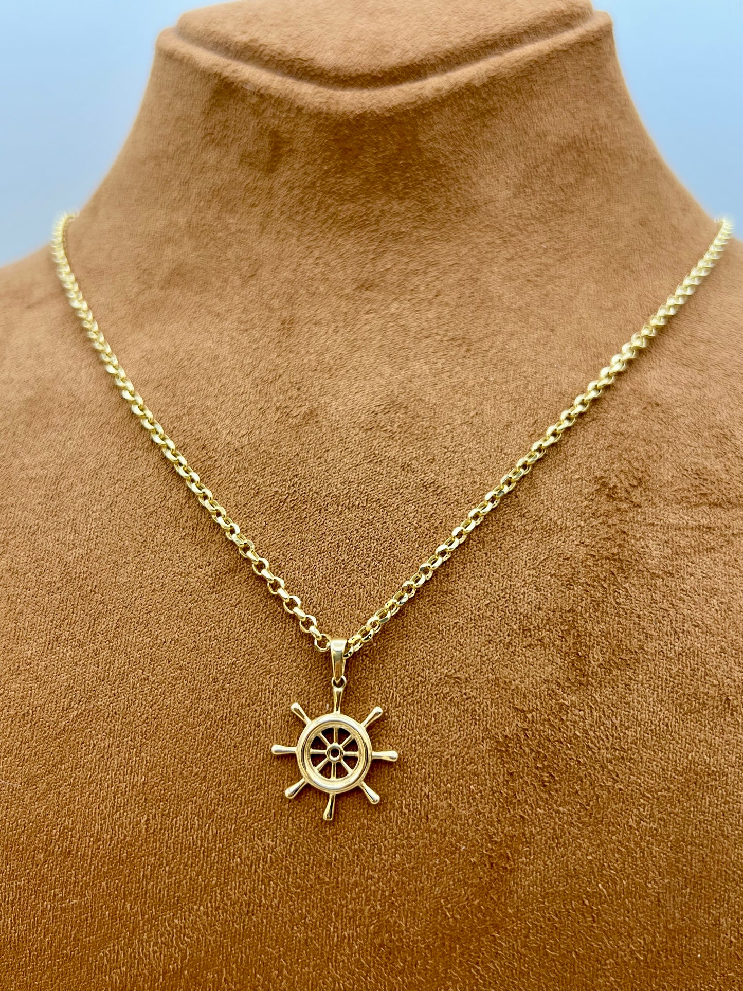 14k Gold Ships Wheel Necklace