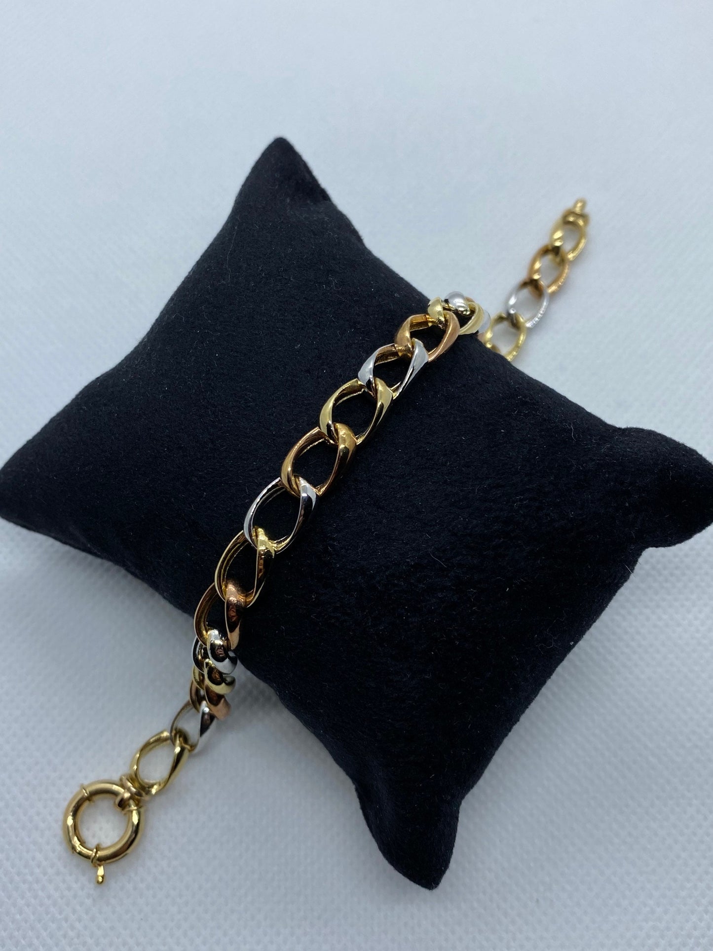 18k solid gold bracelet 7.7 inches 3 colours