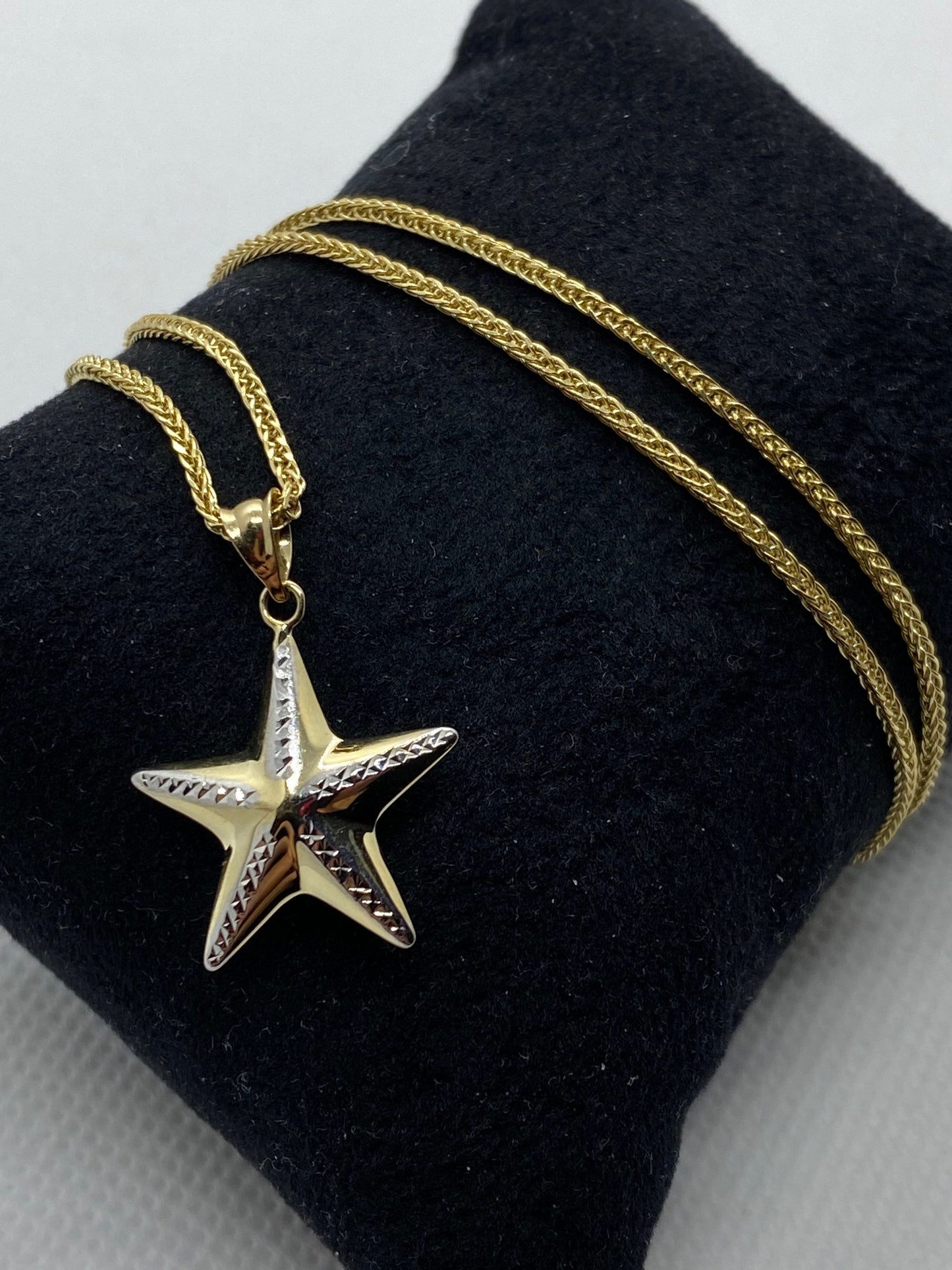 14k gold starfish Diamond cut Necklace 19.5 inches ,1.5 mm , Starfish pendant , Gift for her