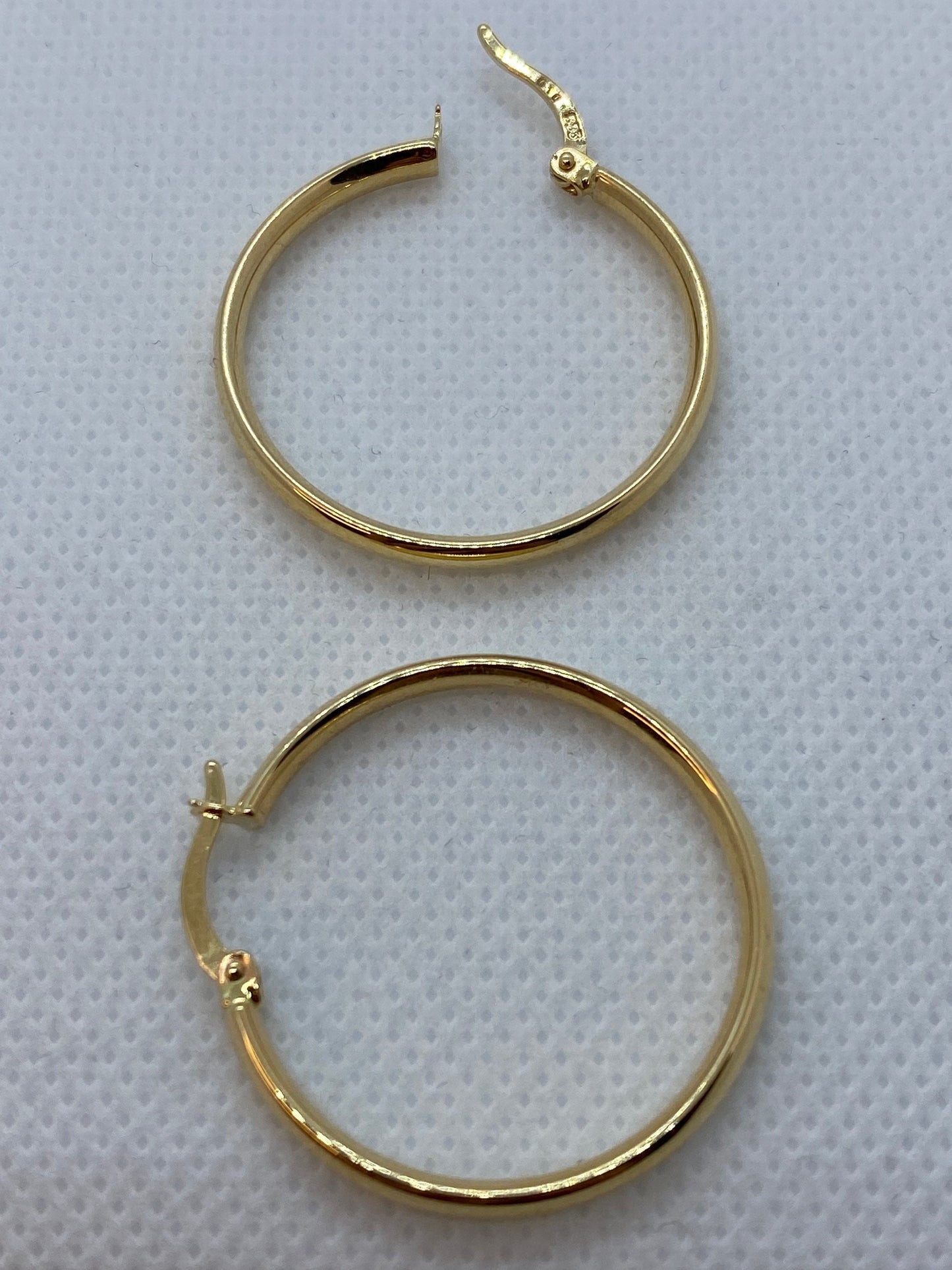 14k Solid Gold Hoop Earring