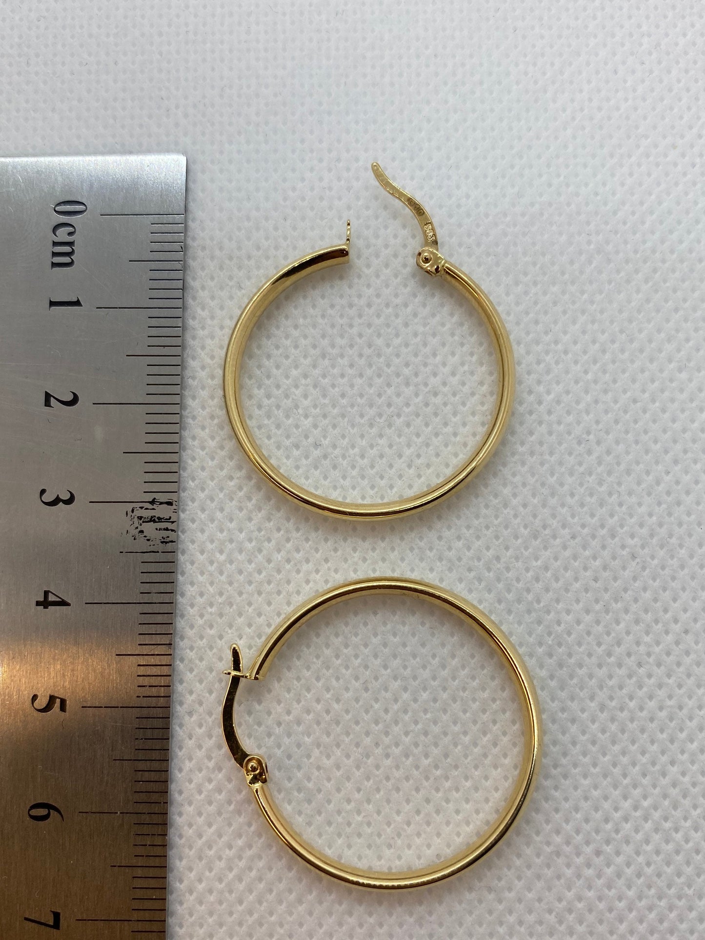 14k Solid Gold Hoop Earring