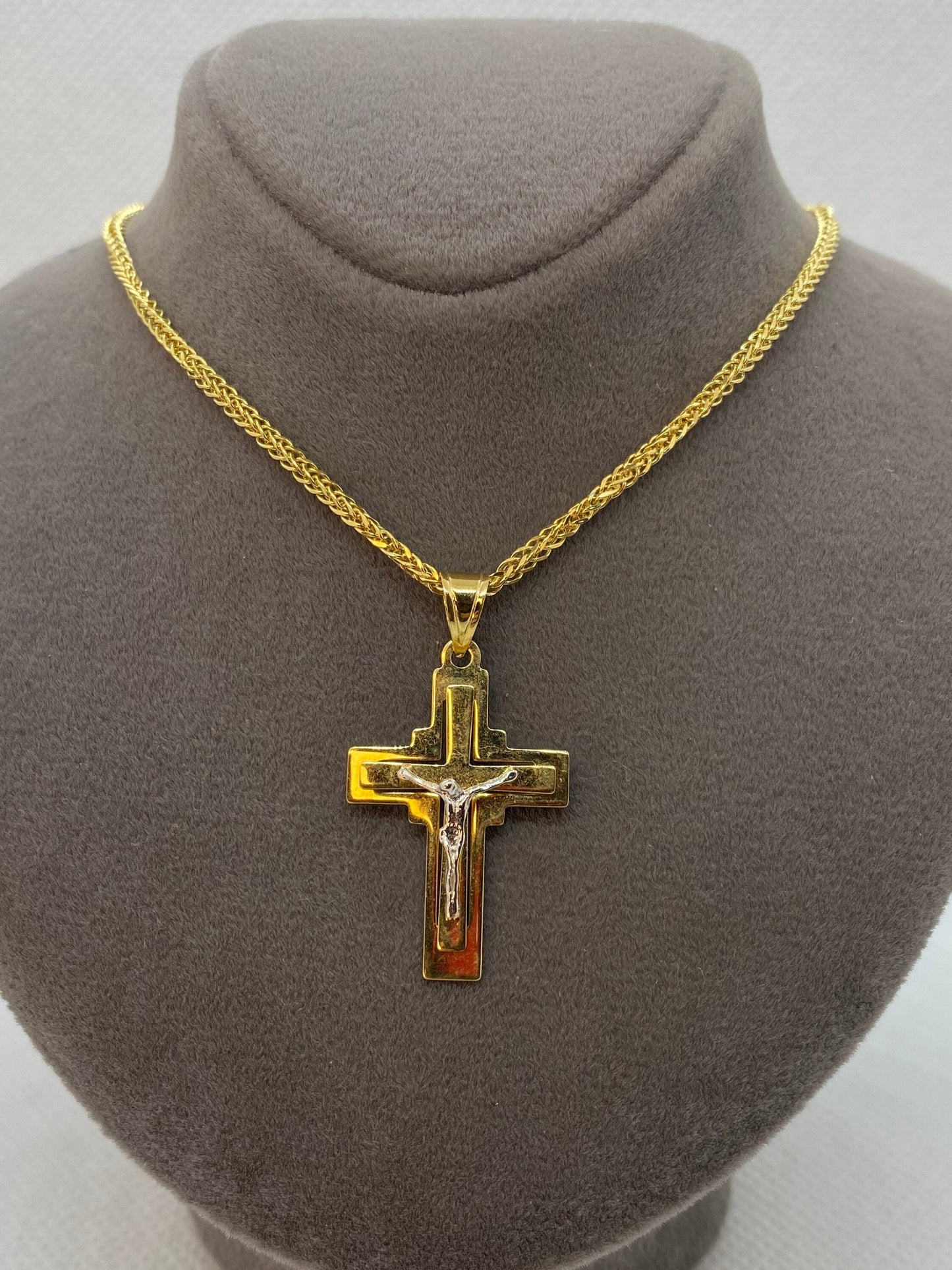 18k Solid Gold Franco  Cross Necklace, Diamond cut and shiny, different size sizes available