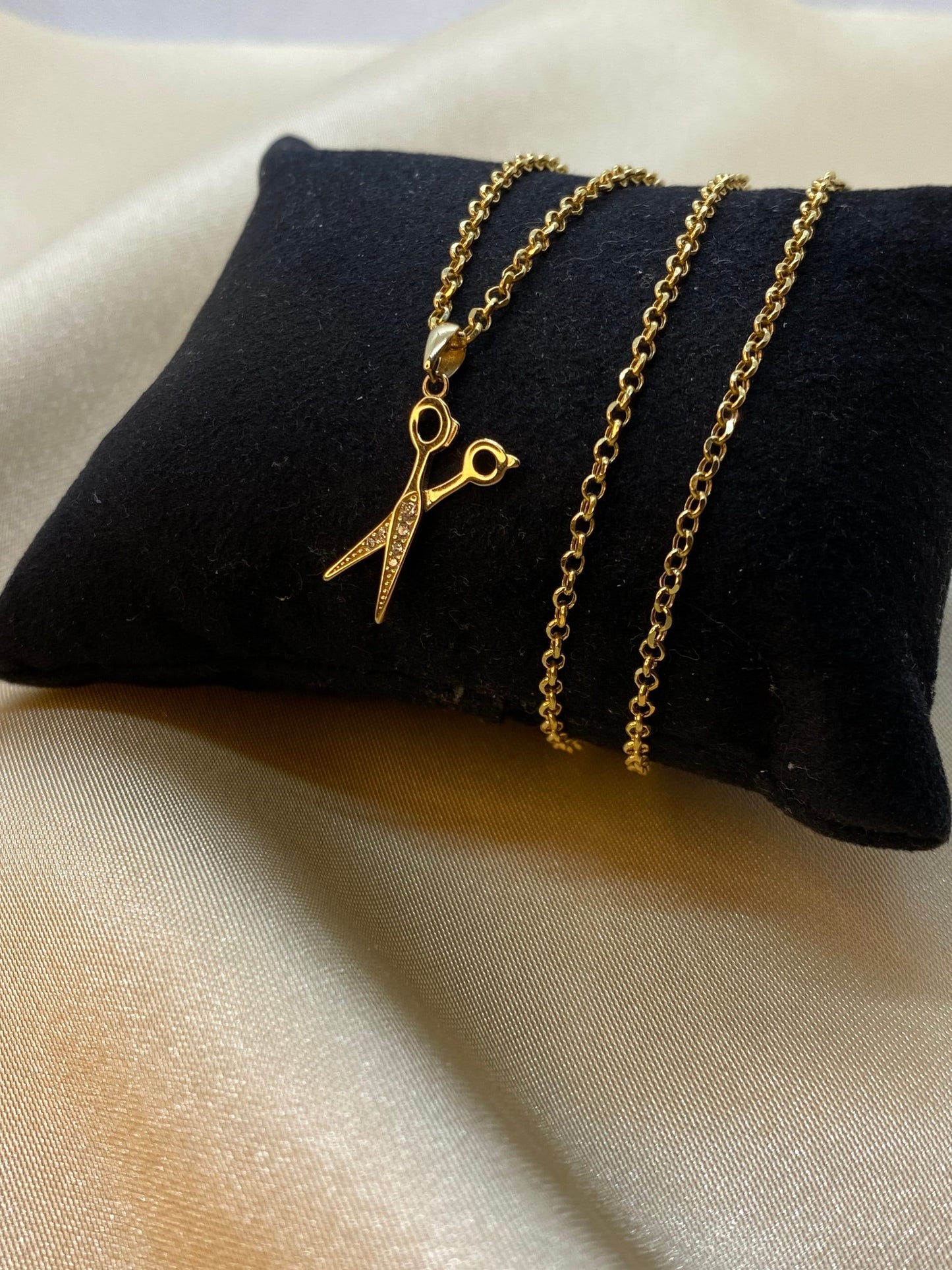 18k solid gold scissor necklace 19.5 inches ,Scissor Necklace - 18k Yellow Gold, Scissor jewelry, Hairstylist, Fashion Designer