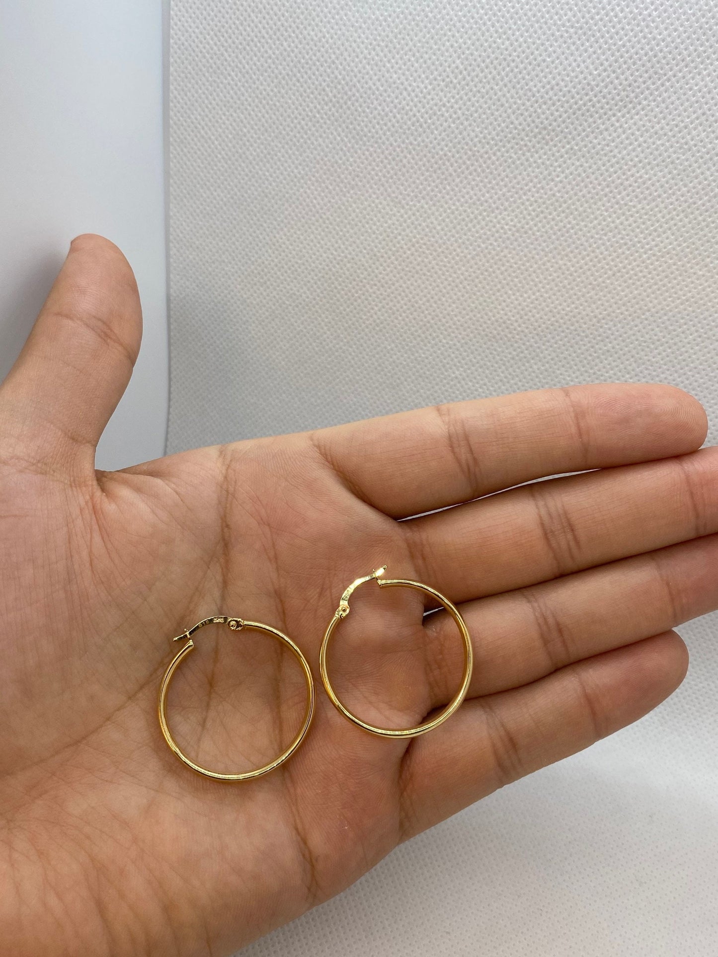 14k Solid Gold Hoop Earring