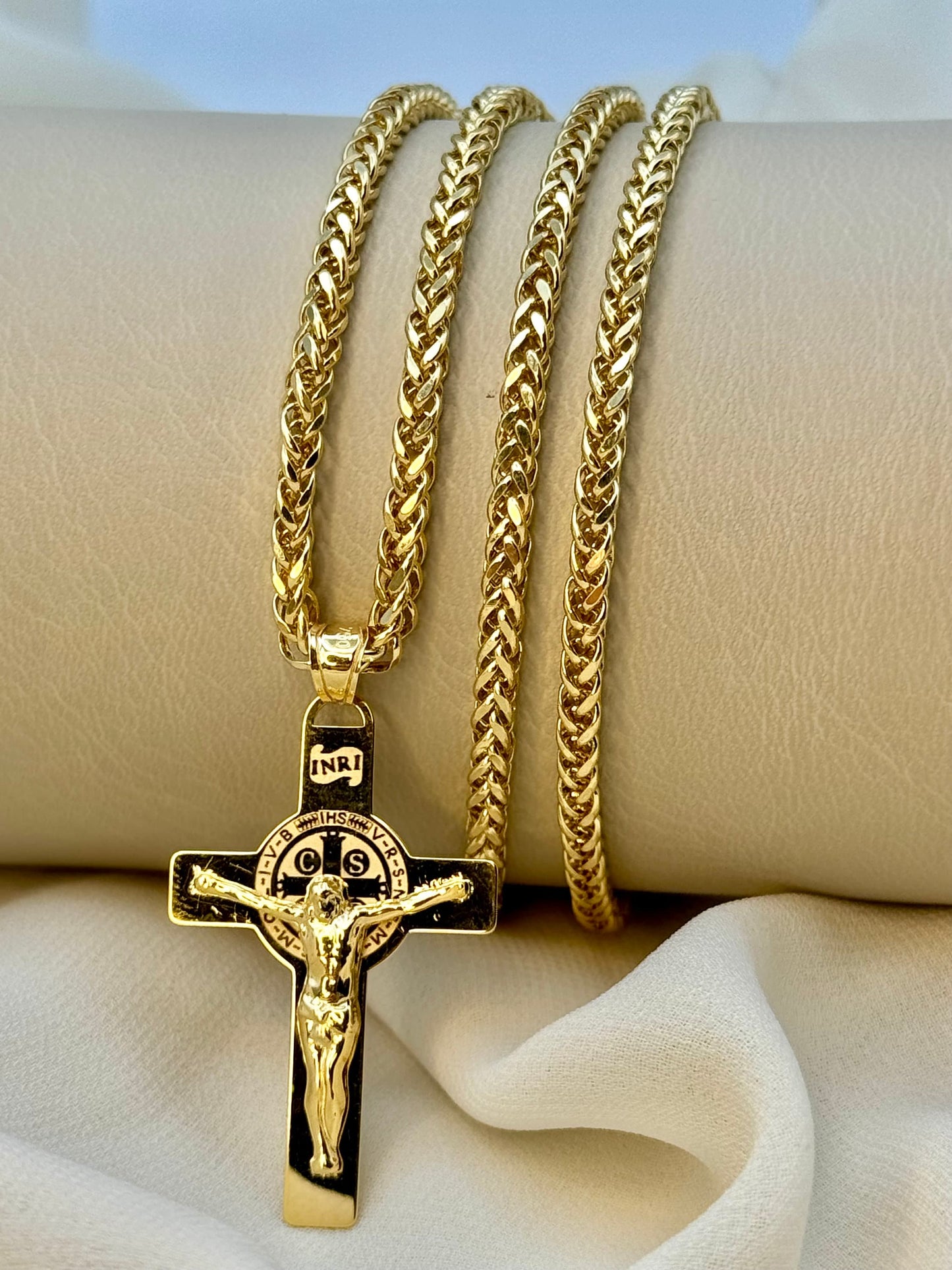 18k Gold Cross Necklace ,Cross Necklace with 3mm Franco Chain ,Gold Cross Necklace , For Him, For Her ,Anniversary Gift ,Birthday Gift.