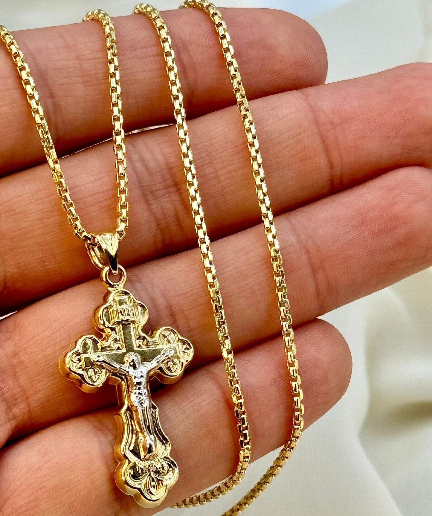 18k Gold Cross Necklace ,Cross Necklace with 2mm Box Chain ,Gold Cross Necklace , For Him, For Her ,Anniversary Gift ,Birthday Gift.