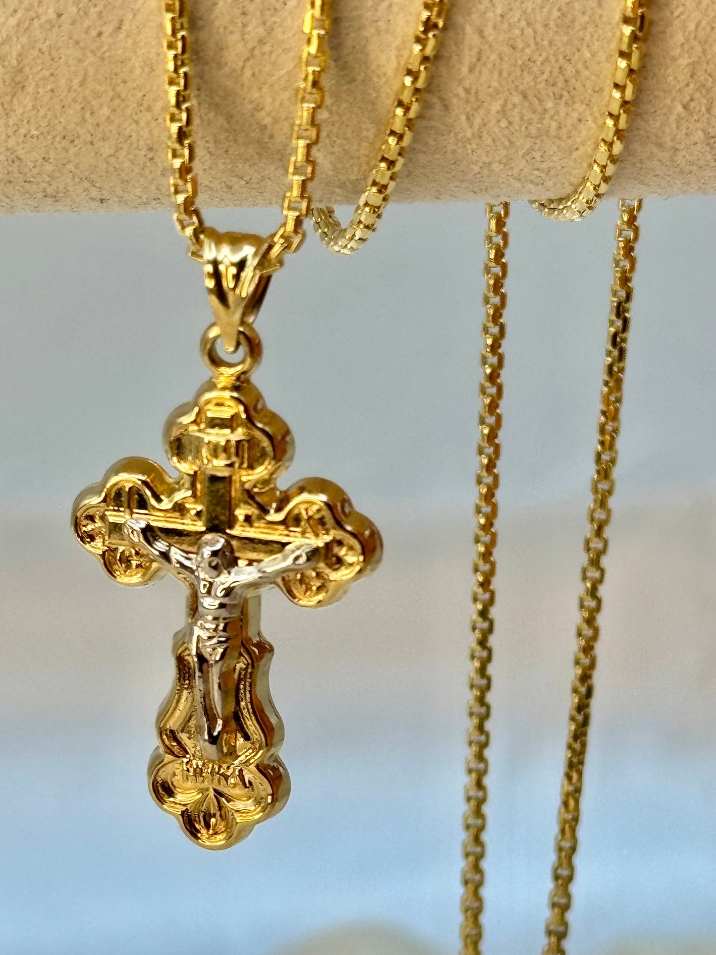 18k Gold Cross Necklace ,Cross Necklace with 2mm Box Chain ,Gold Cross Necklace , For Him, For Her ,Anniversary Gift ,Birthday Gift.