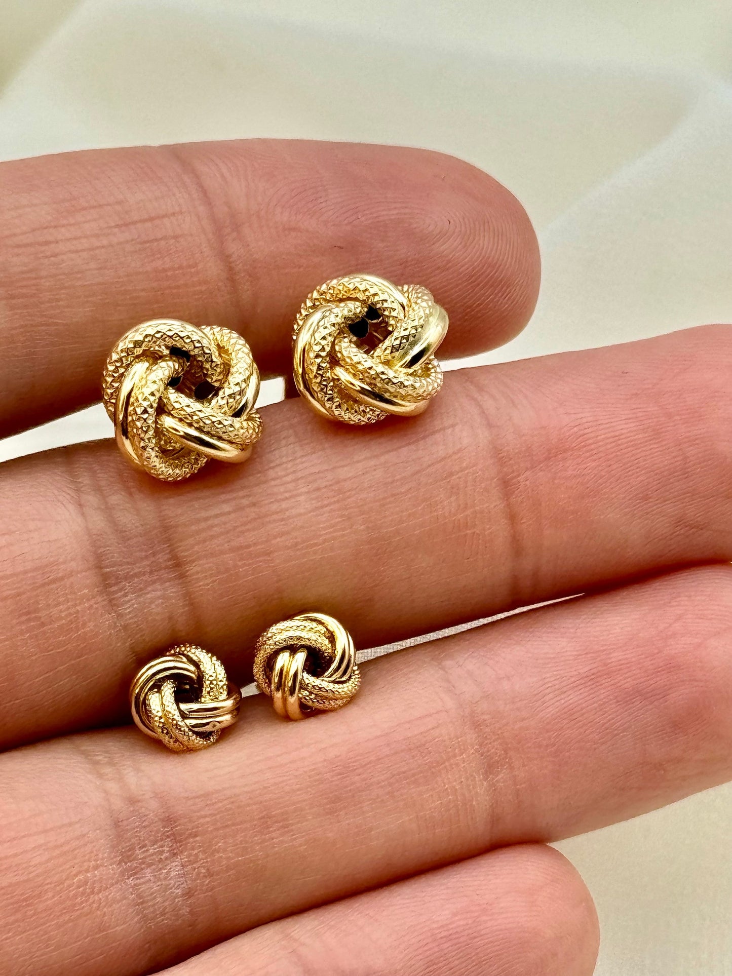 18k Gold Love Knot Stud Earrings with Engraved Details, Handmade Jewelry Gift, love knot ,real 18k gold , For mum , Birthday Gift .