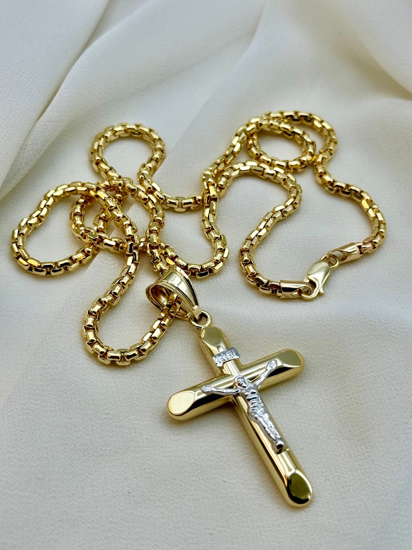 14k Gold Cross Necklace, Crucifix Cross Pendant - INRI Jesus Christ, Box chain 3.5 mm ,24" ,22",Cross Pendant ,Gold Cross Necklace, Gift.