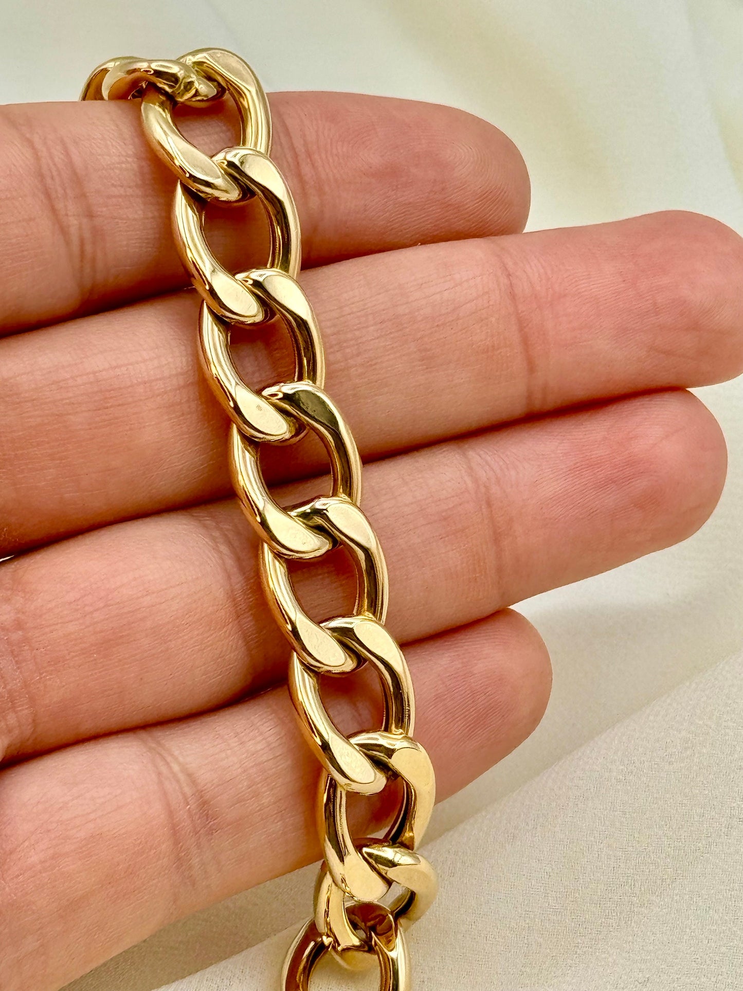 18k Gold Curb  bracelet, 8" inches, 11.8 mm , Thick Gold Curb Bracelet for  Men, Gift, Anniversary Gift, Birthday Gift, For Him , For Dad.