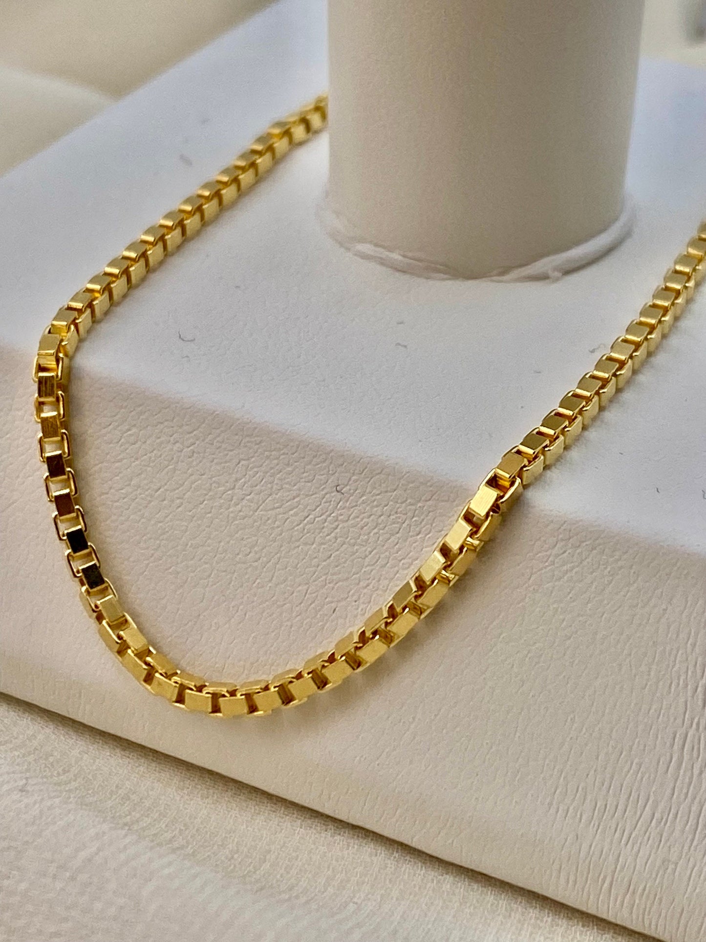 18k Solid Gold box chain link , 2mm, 24”, FULLY SOLID LINK , 18k Real Gold  box Chain, For Him ,Birthday Gift ,anniversary Gift, For Her .