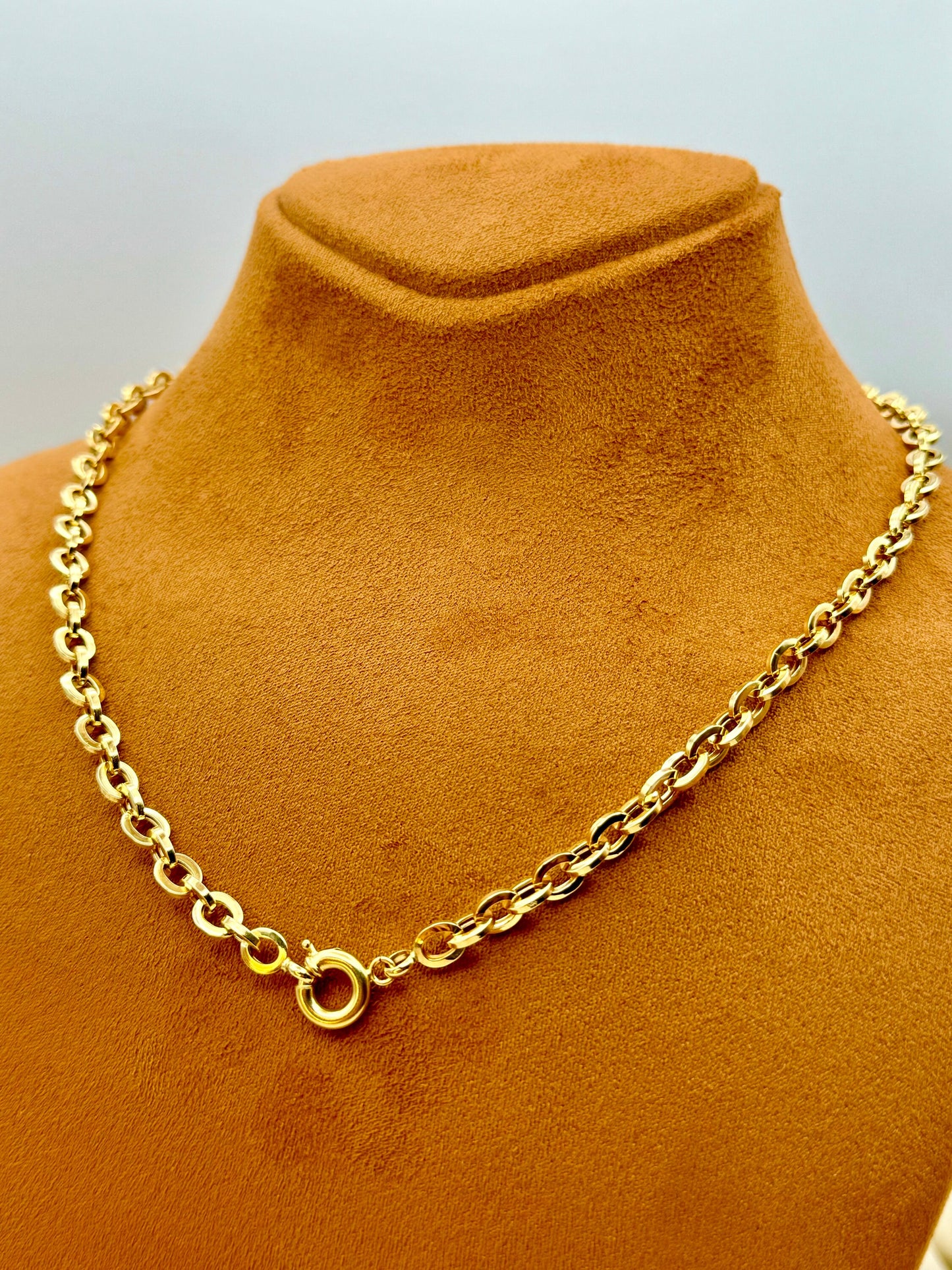 18k Gold Rolo chain, 5.4 mm, 18 inches ,18k Gold oval Rolo Necklace, For Her, For Him ,Birthday Gift, Anniversary Gift, Unique Rolo Chain.