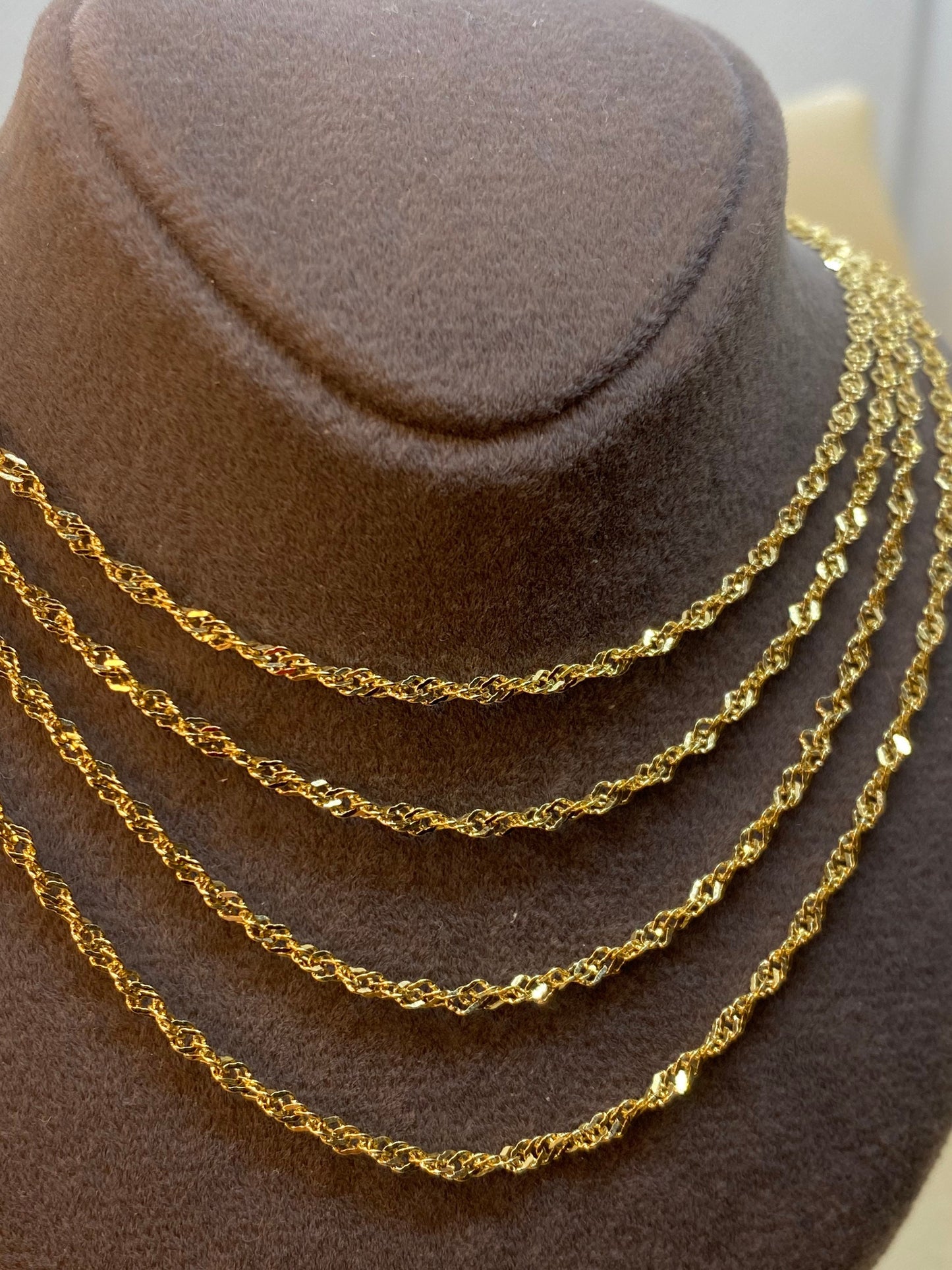 14K Solid Gold Singapore Chain Necklace (2mm).