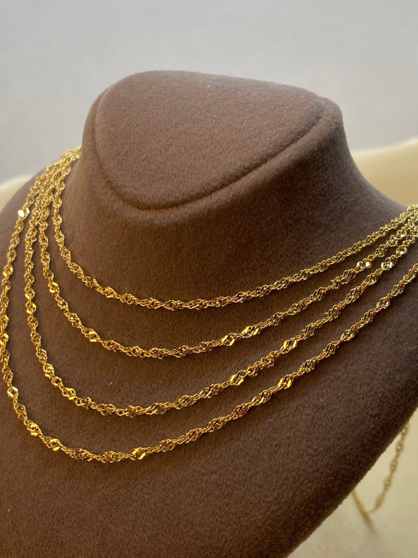 14K Solid Gold Singapore Chain Necklace (2mm).