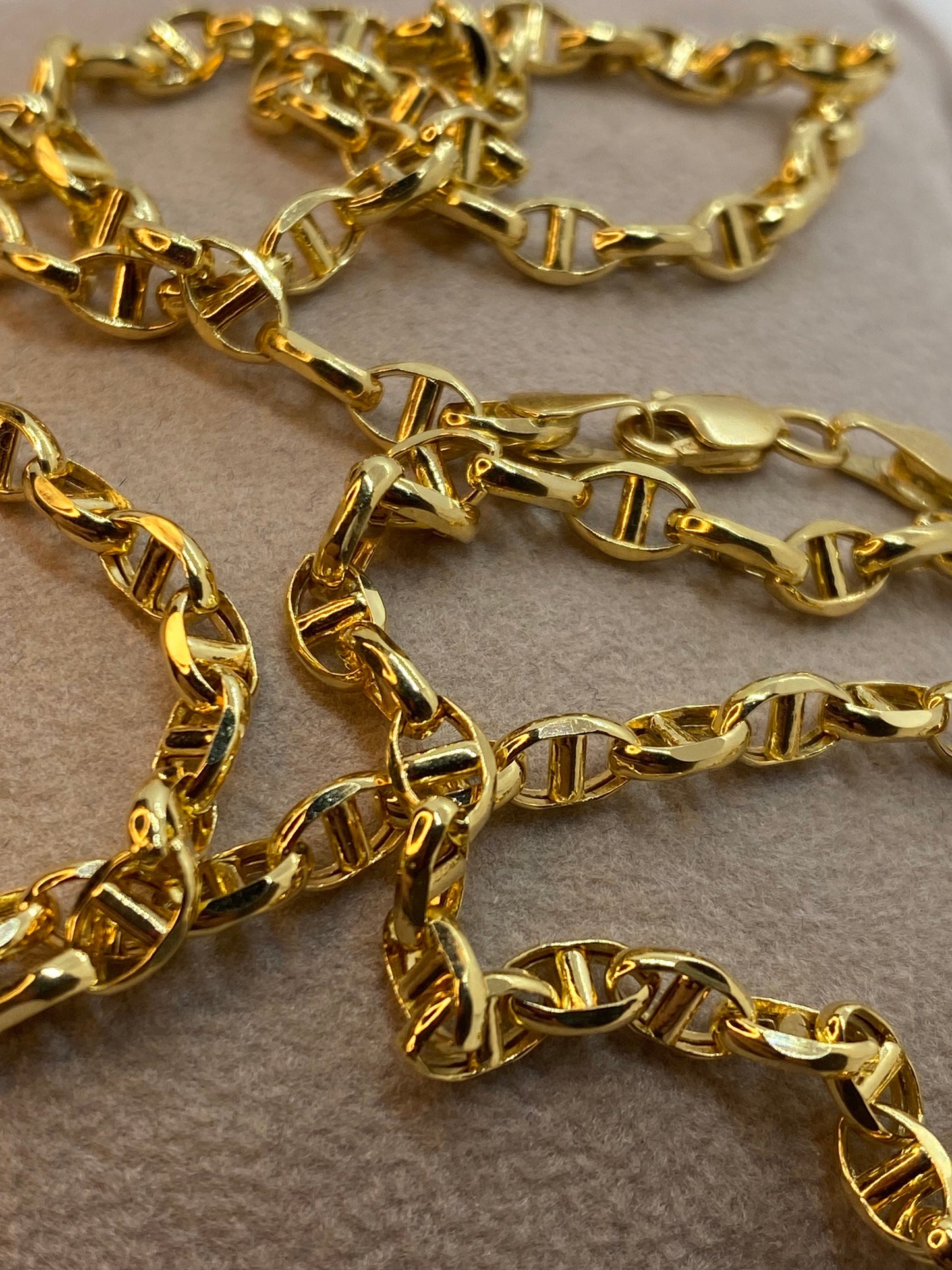 18K Gold Anchor Chain Necklace (4mm)